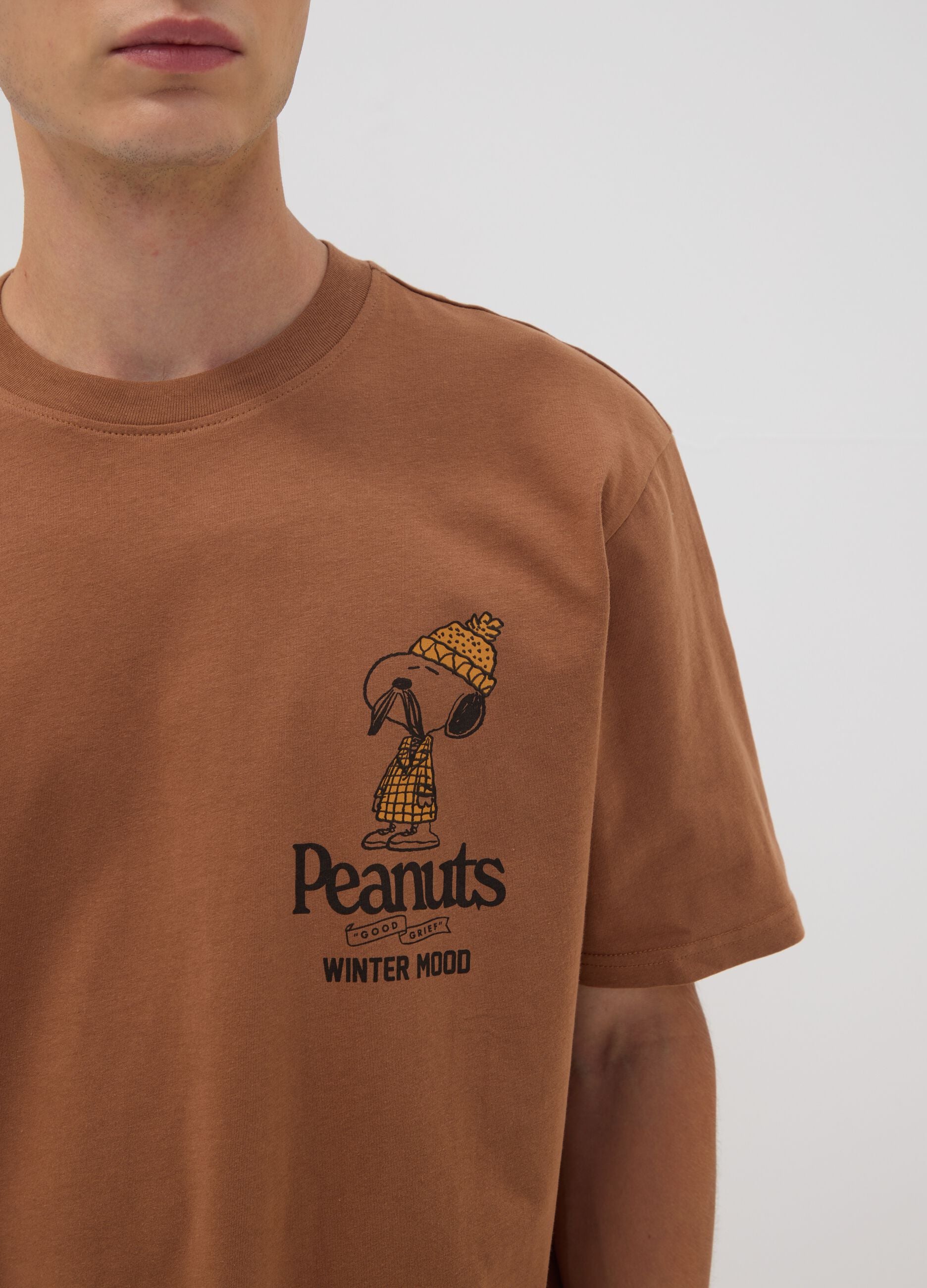 Brown pure cotton Peanuts print T-shirt, relaxed fit