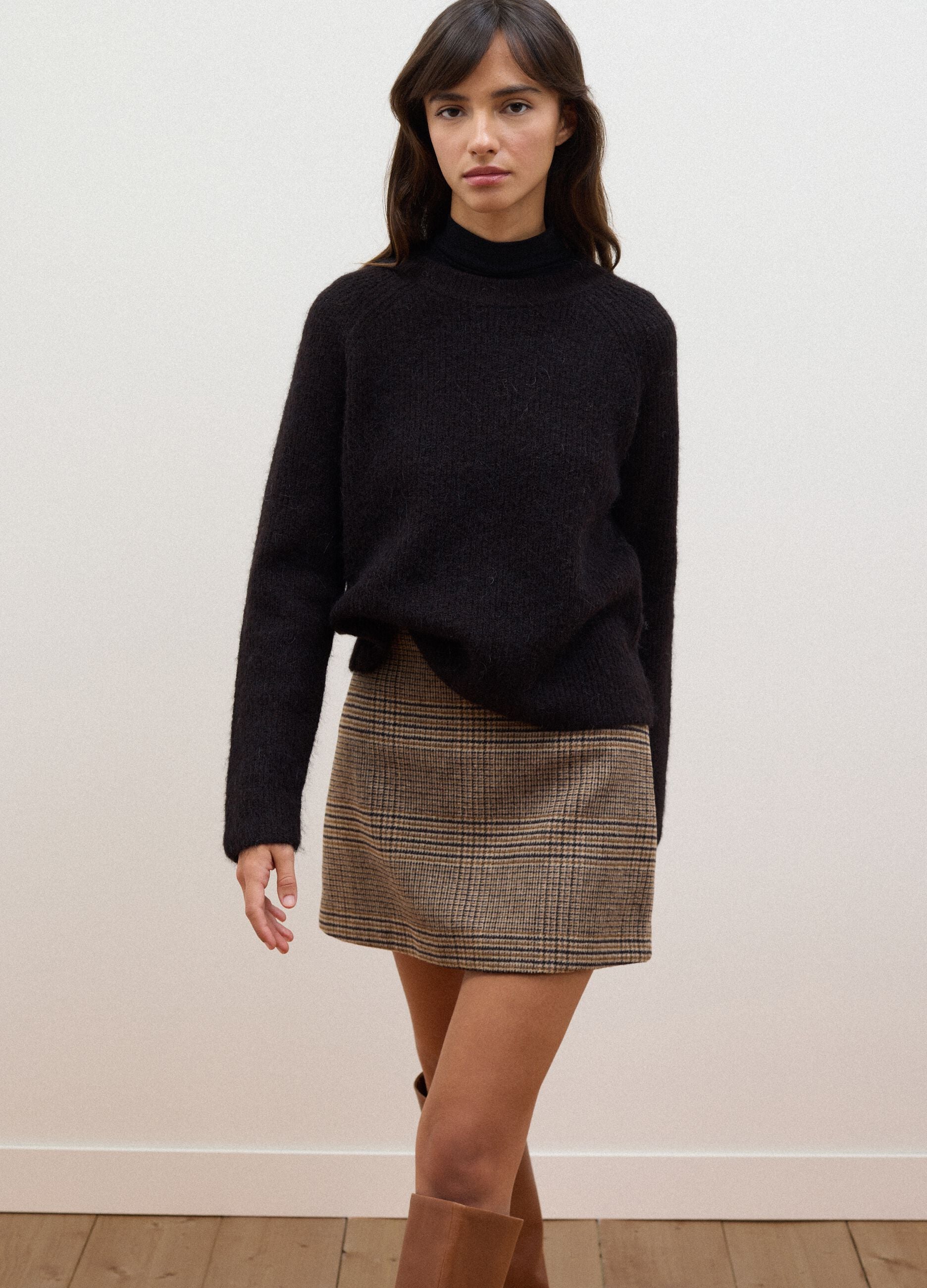 Brown crew-neck wool and alpaca-blend jumper, regular fit