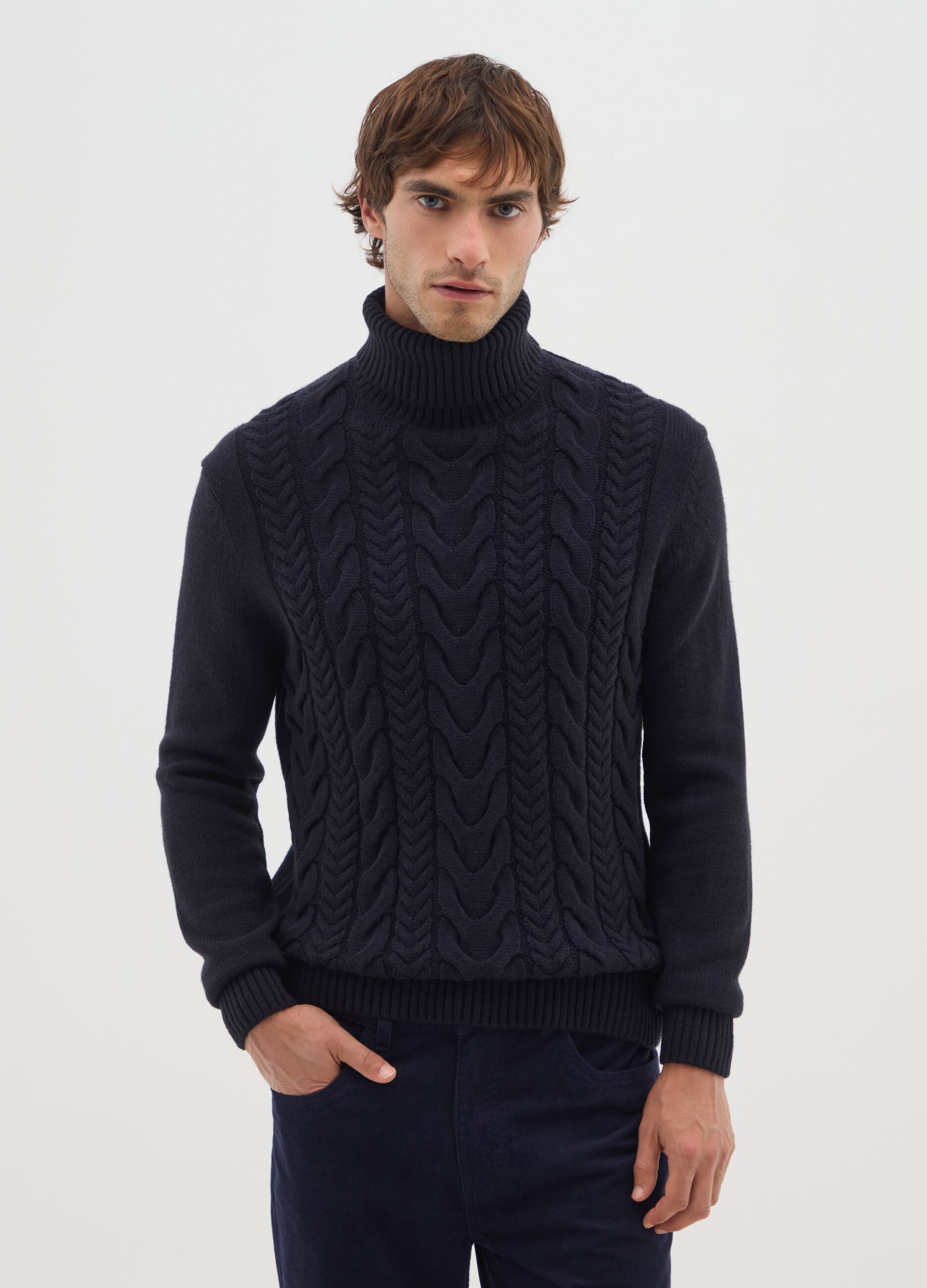 Blue turtleneck regular fit with jacquard pattern