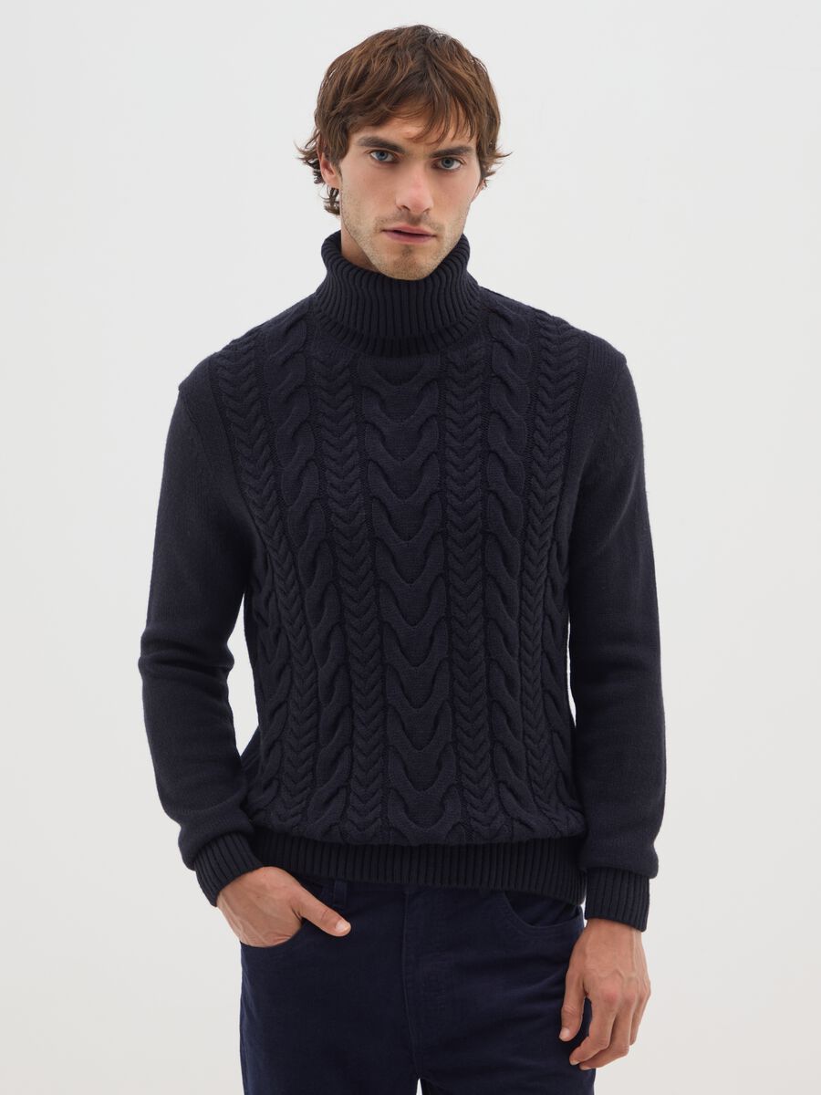 Blue turtleneck regular fit with jacquard pattern_0