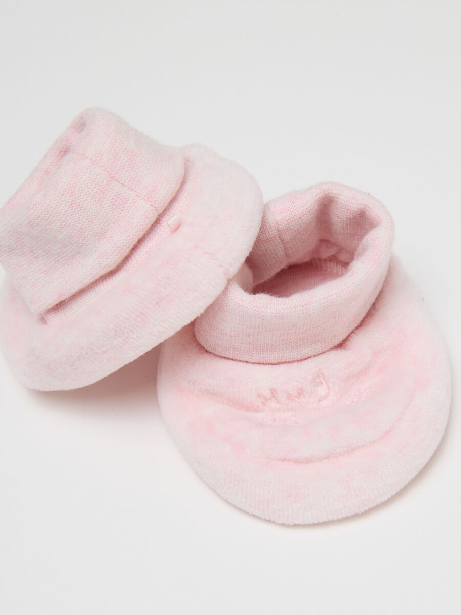 Pink hat and booties set in pure cotton regular fit with embroidery_2