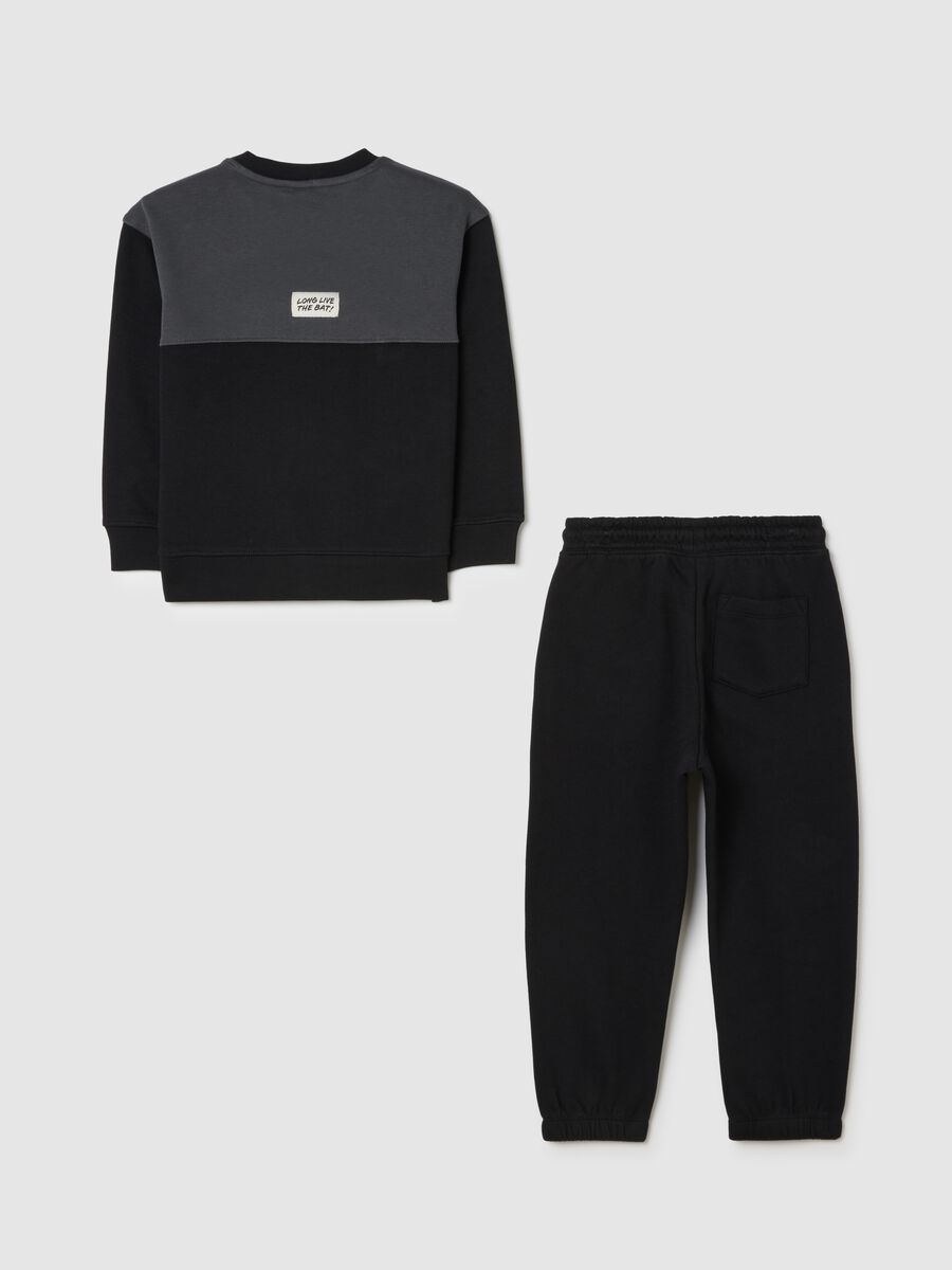Black tracksuit featuring Batman print_1