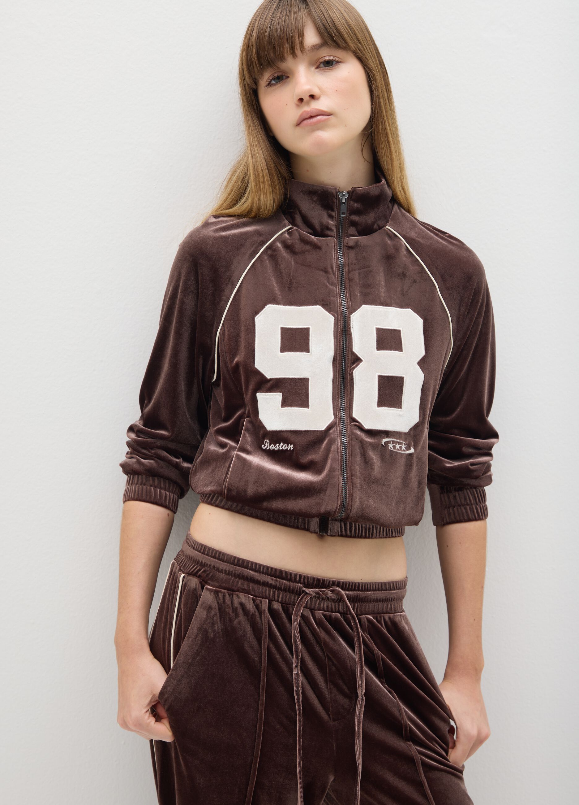 Brown Zip-Up Regular Fit Sweatshirt