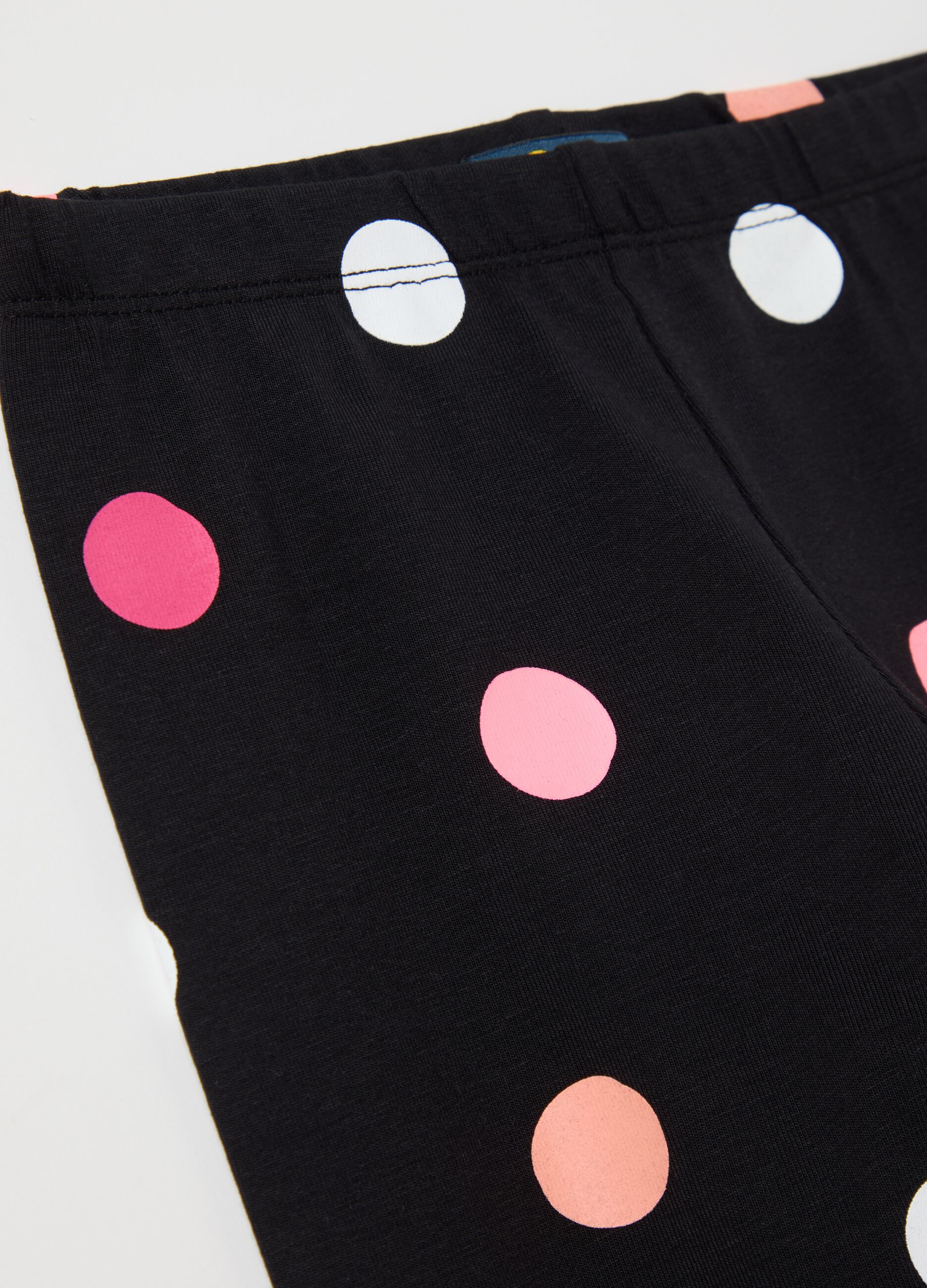 Black three-quarter leggings in stretch cotton