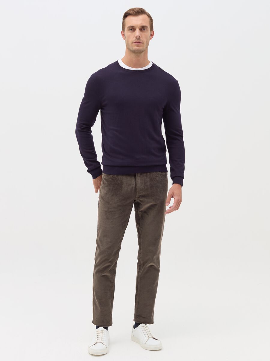 Trousers with five pockets in corduroy_1