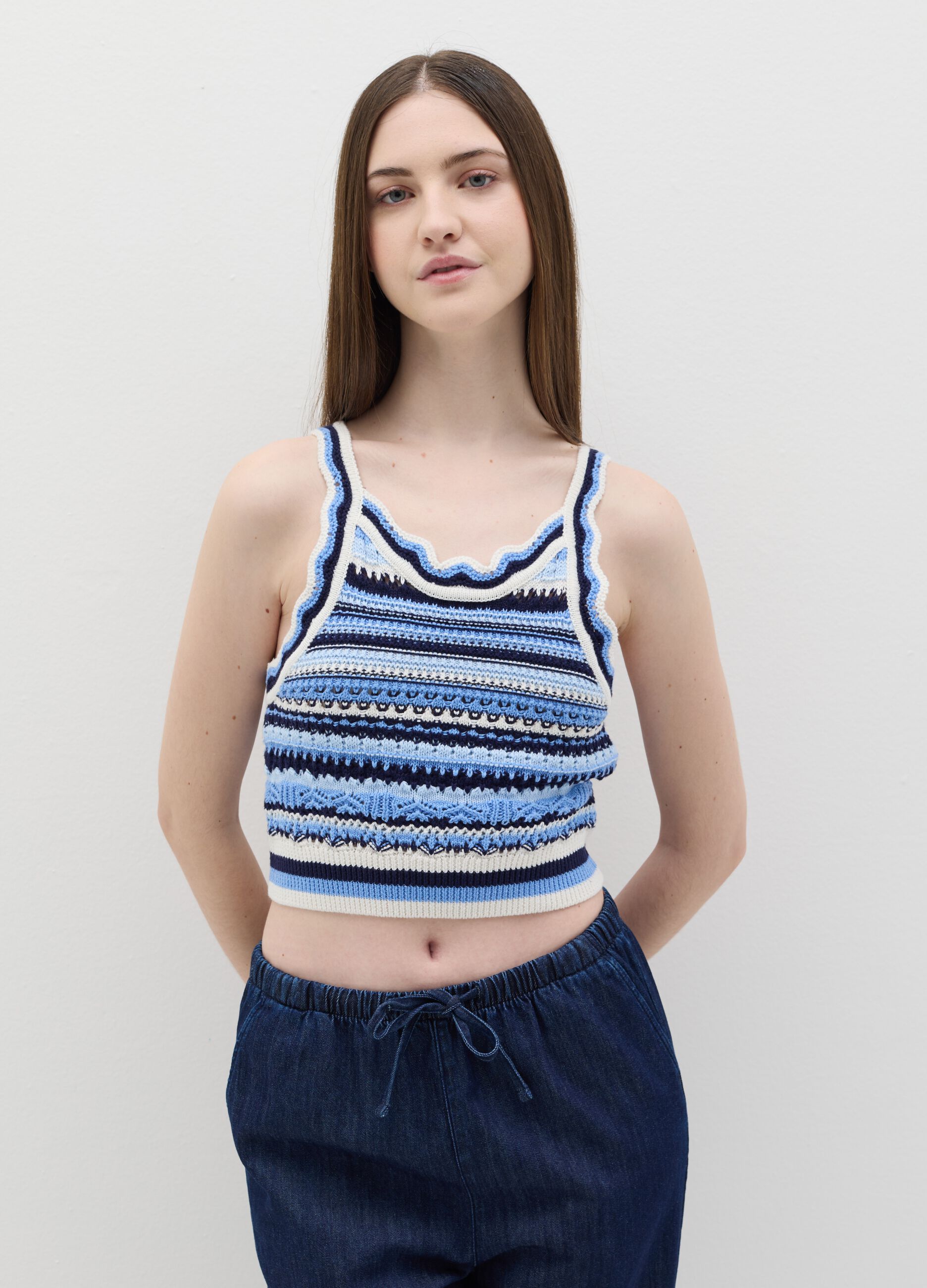 Cropped tank top in multicoloured crochet
