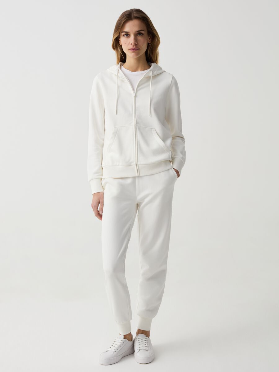 Essential full-zip sweatshirt in fleece with hood_1
