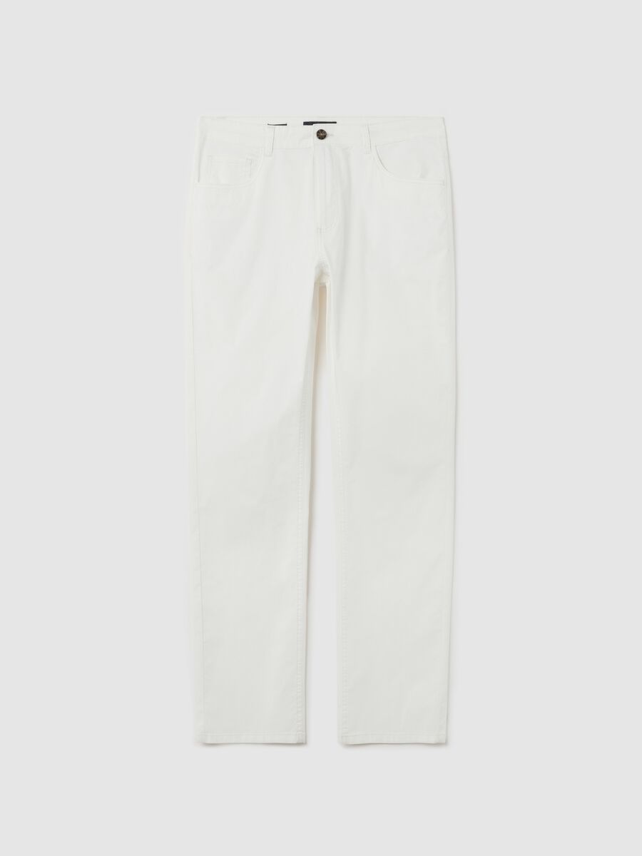 White chino trousers in stretch cotton with five pockets_4