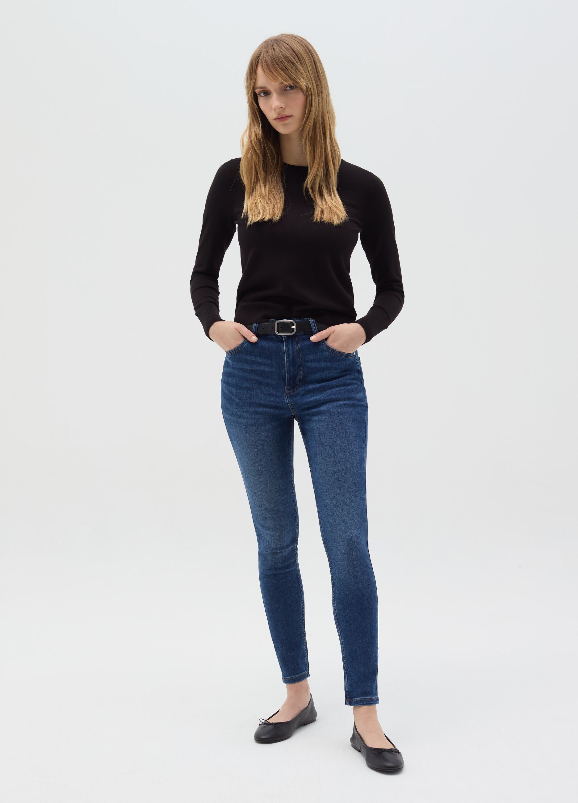 Skinny-fit high-rise jeans