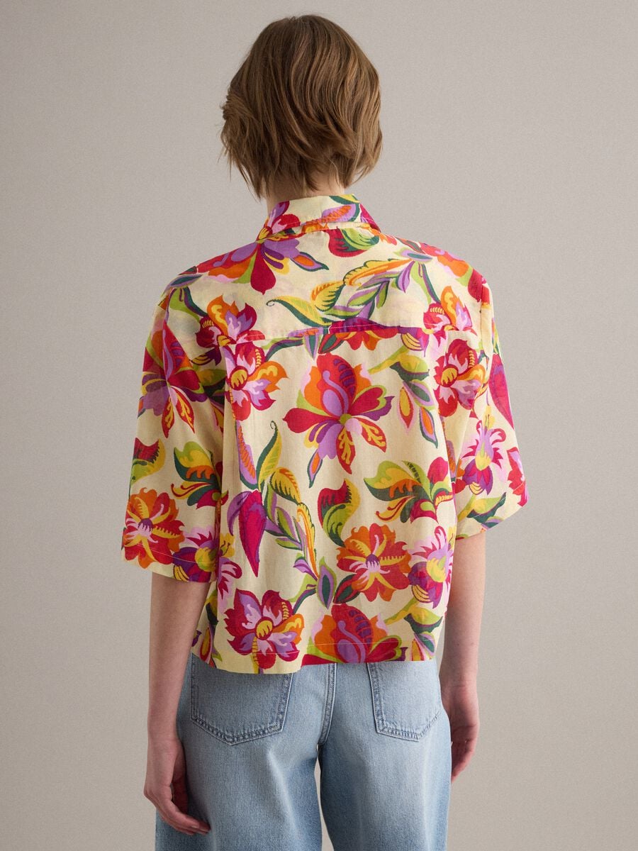 Camicia multicolor in puro cotone con fantasia over fit_3