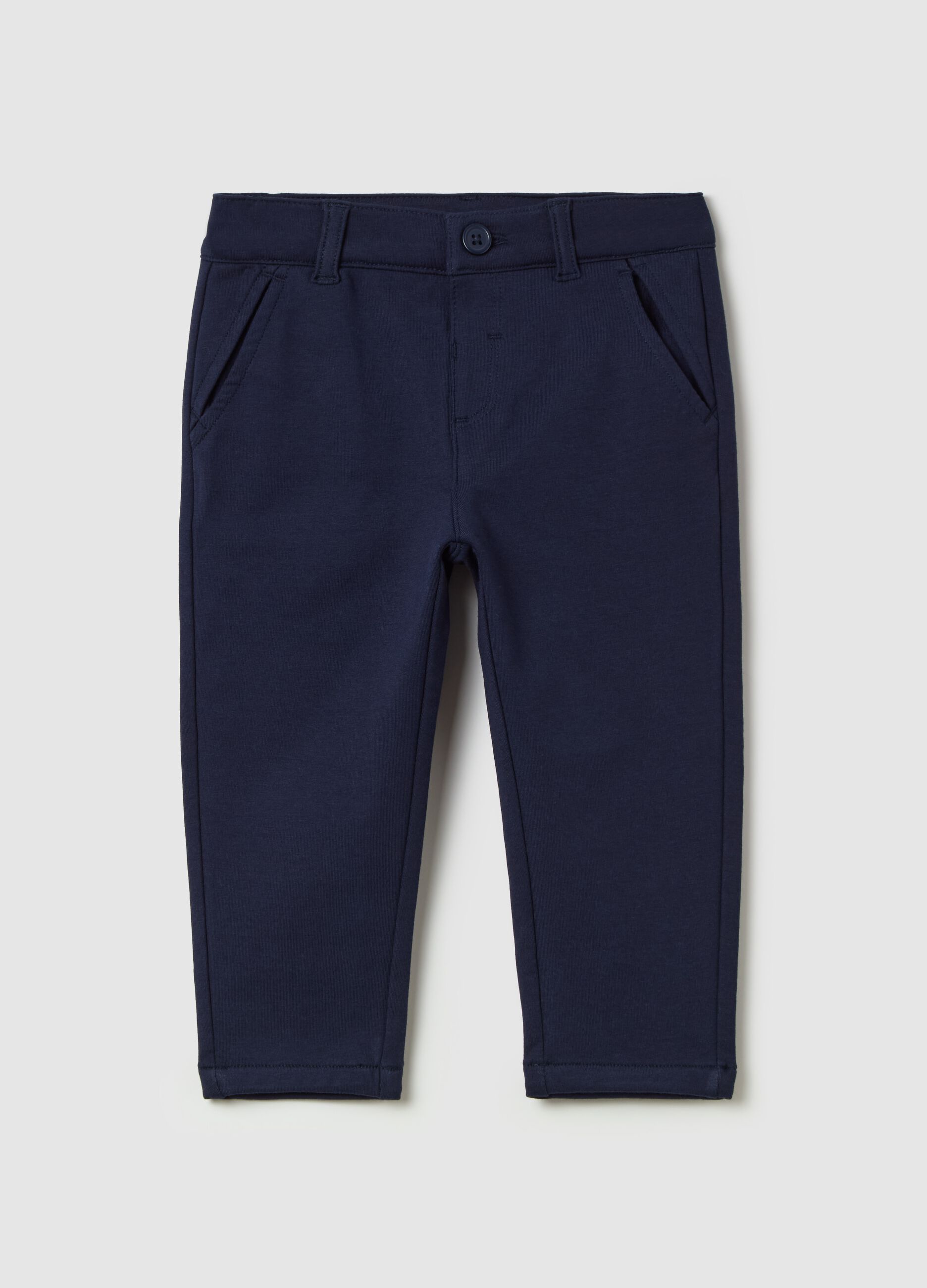 Slim-fit chinos with pockets