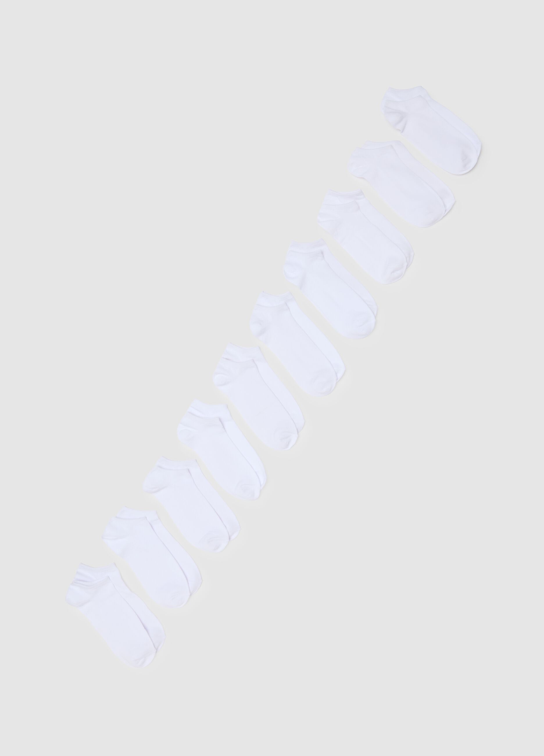 Multipack of Short White Cotton Blend Sports Socks