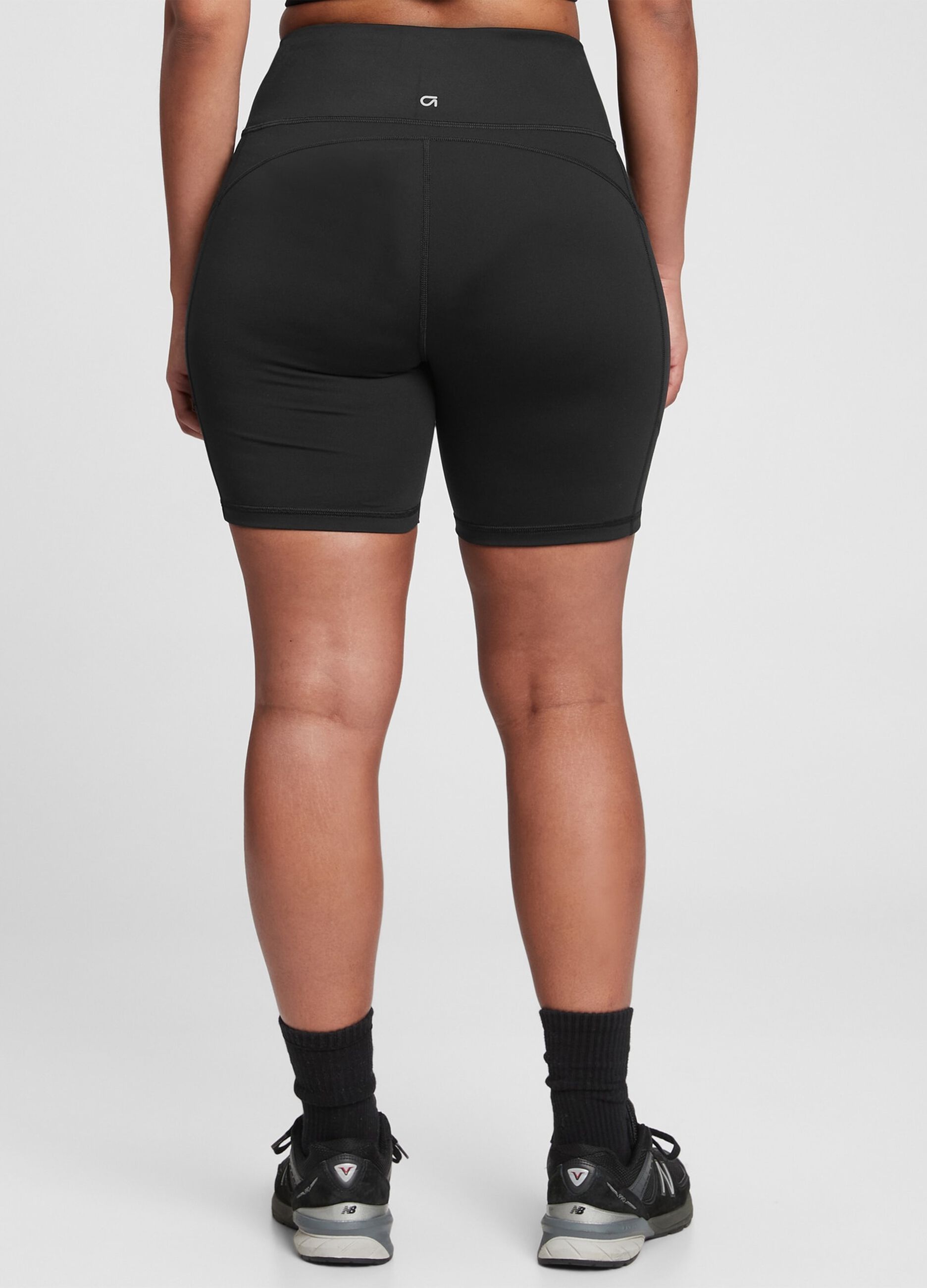 Stretch cycle leggings