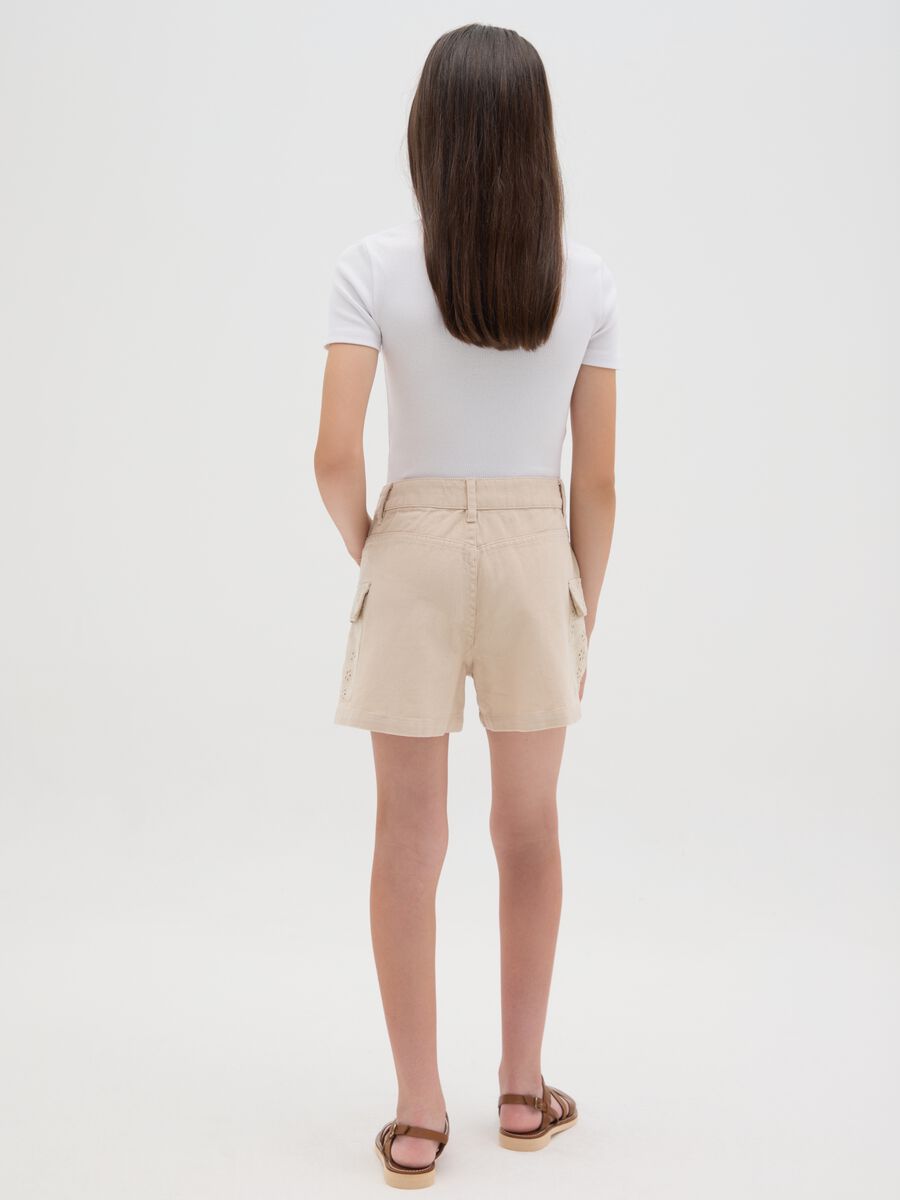 Girls' pure cotton beige regular fit shorts with side pockets_2