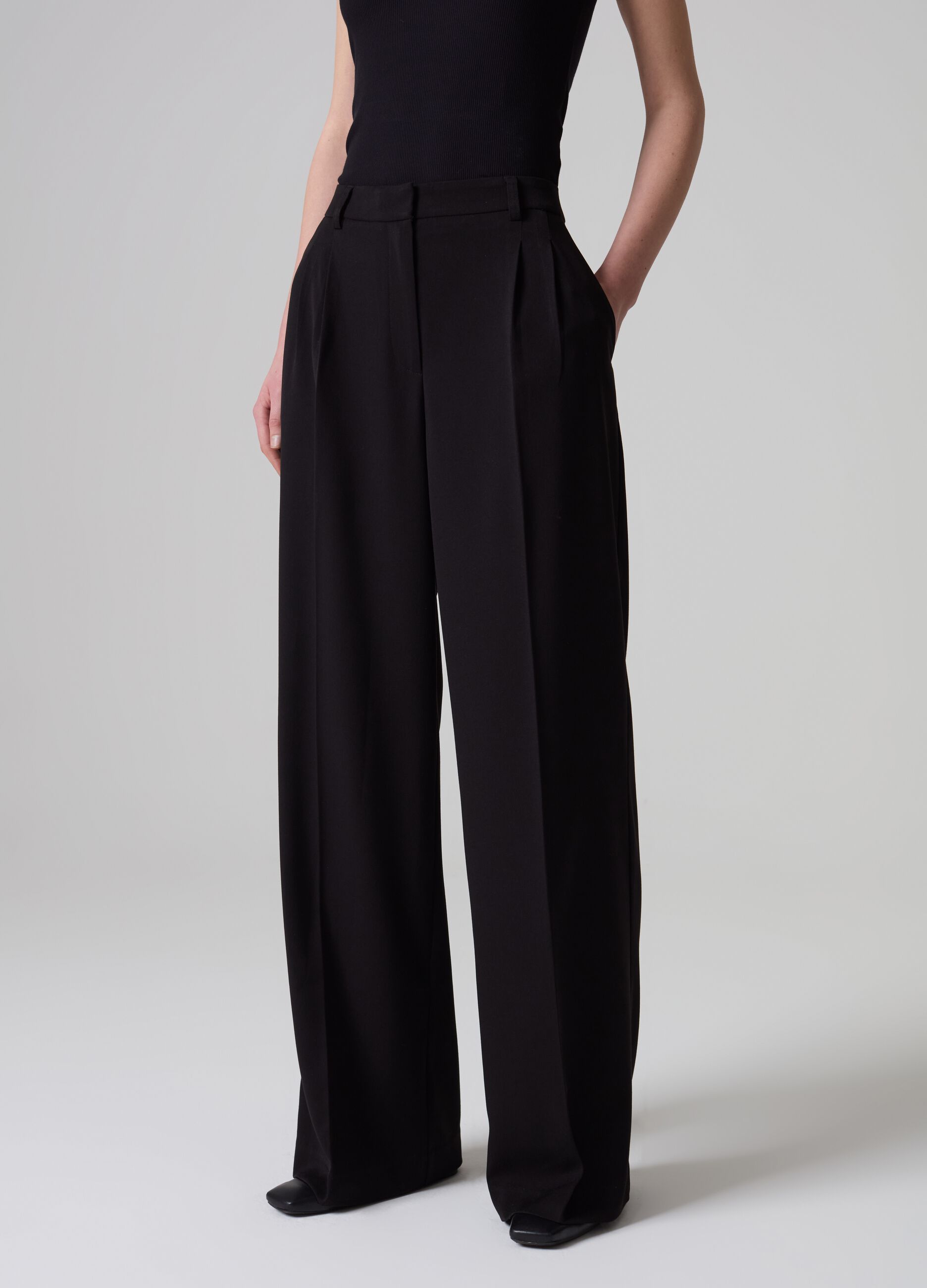 Pantaloni ampi in poliviscosa elasticizzata PIOMBO