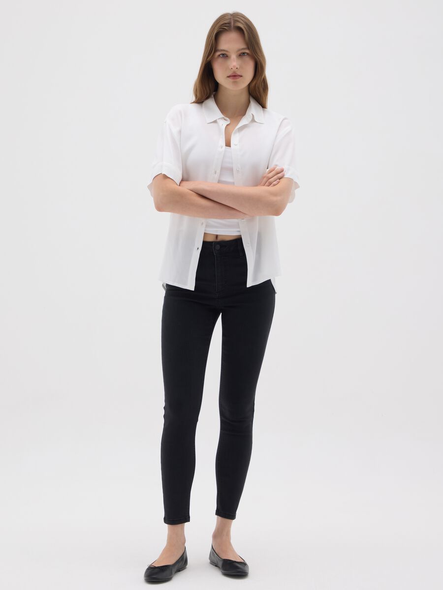 Women's skinny jeans in stretch black denim_0