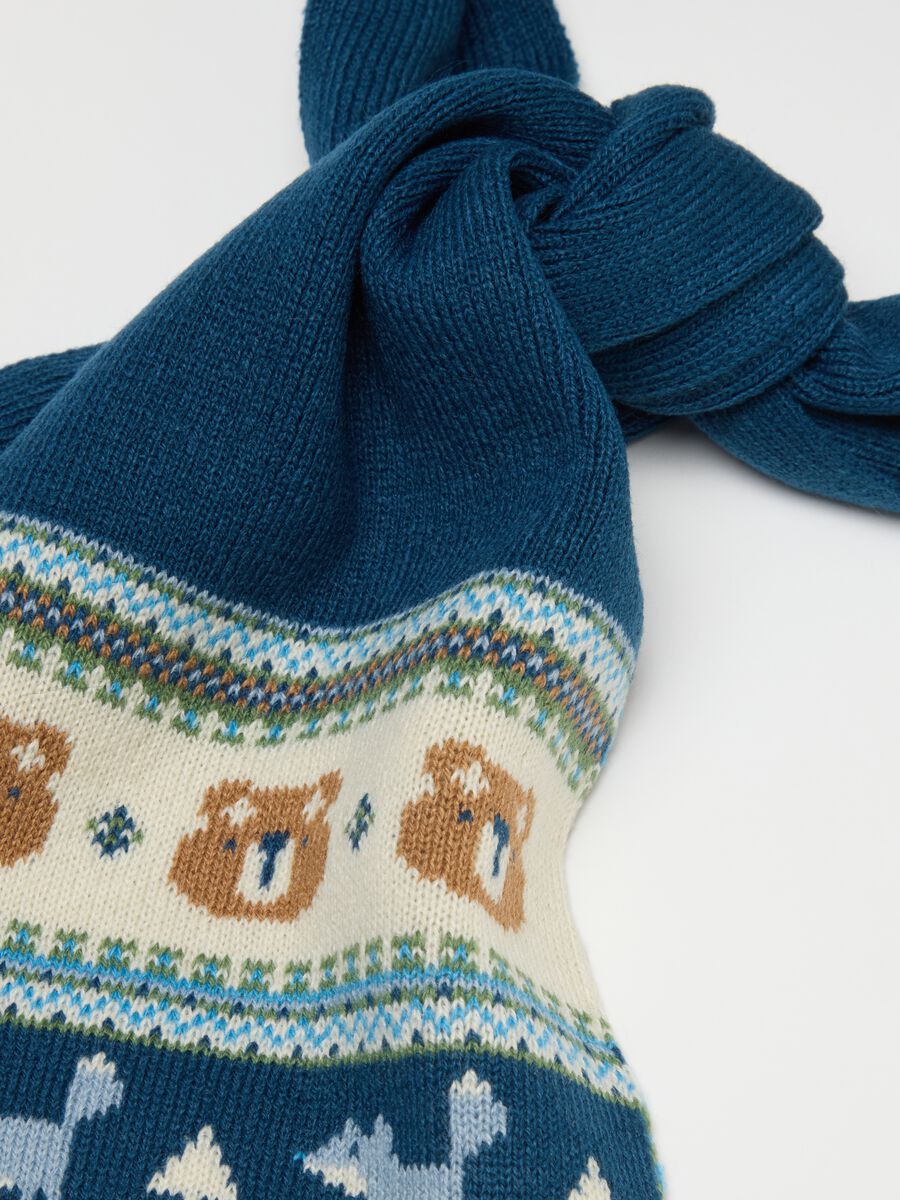 Blue scarf with teddy bear pattern_2