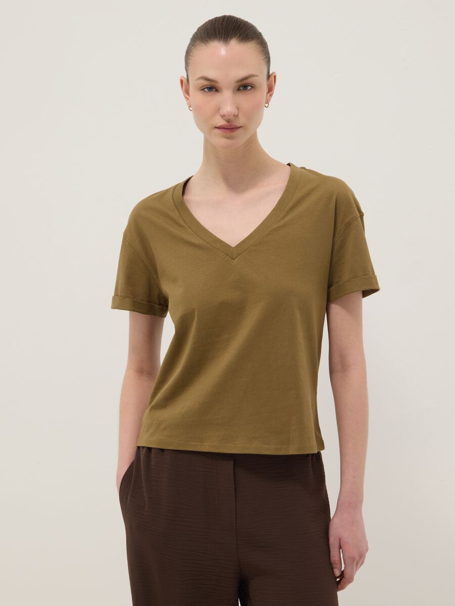 Green pure cotton V-neck relaxed fit T-shirt_1