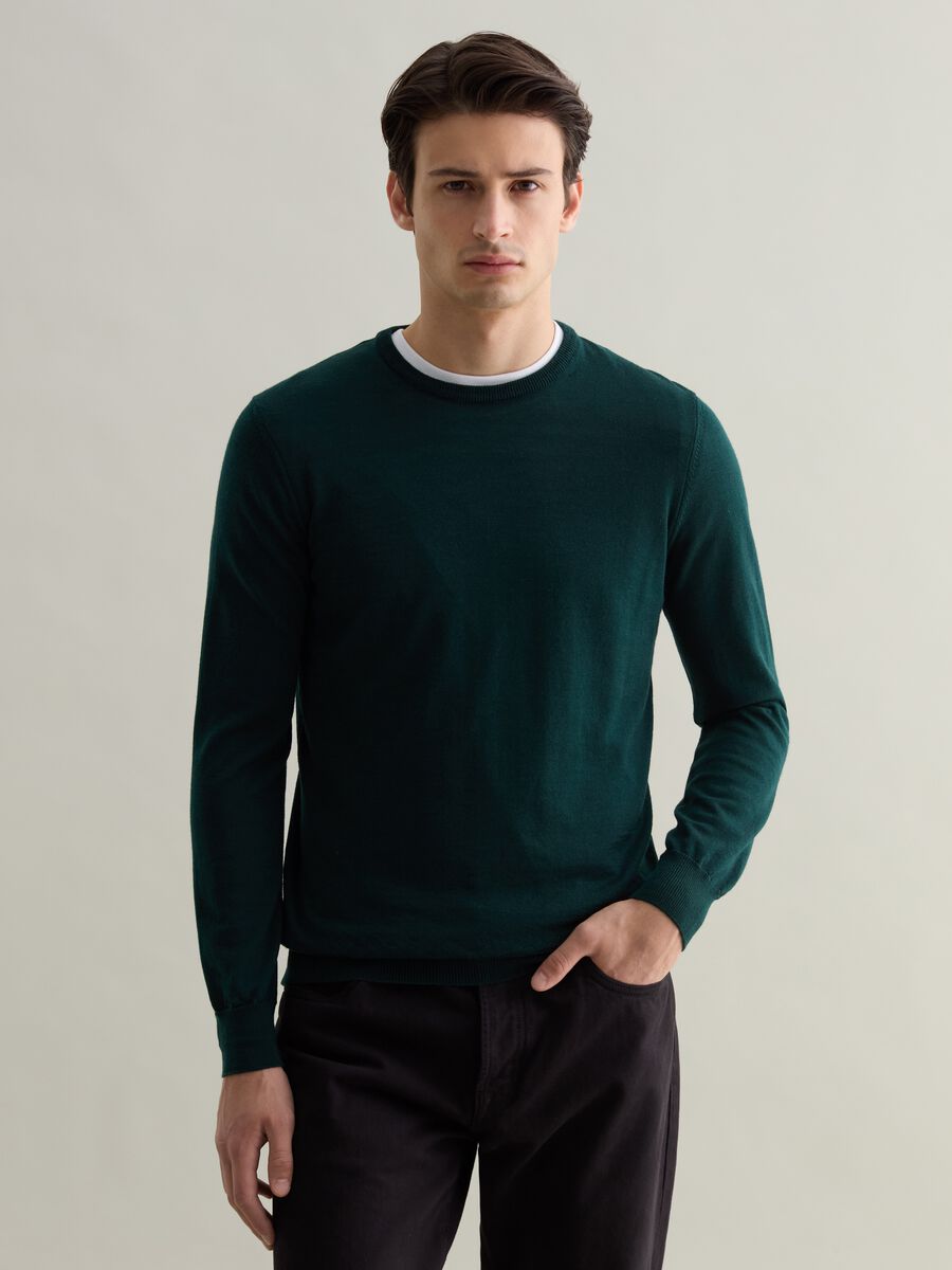 Merino wool pullover with round neck_0