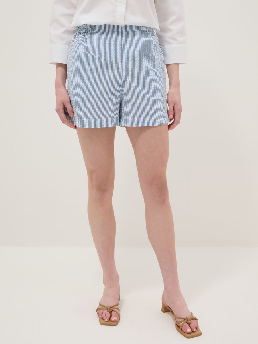 Regular-fit pure cotton shorts with yellow and white stripes_1