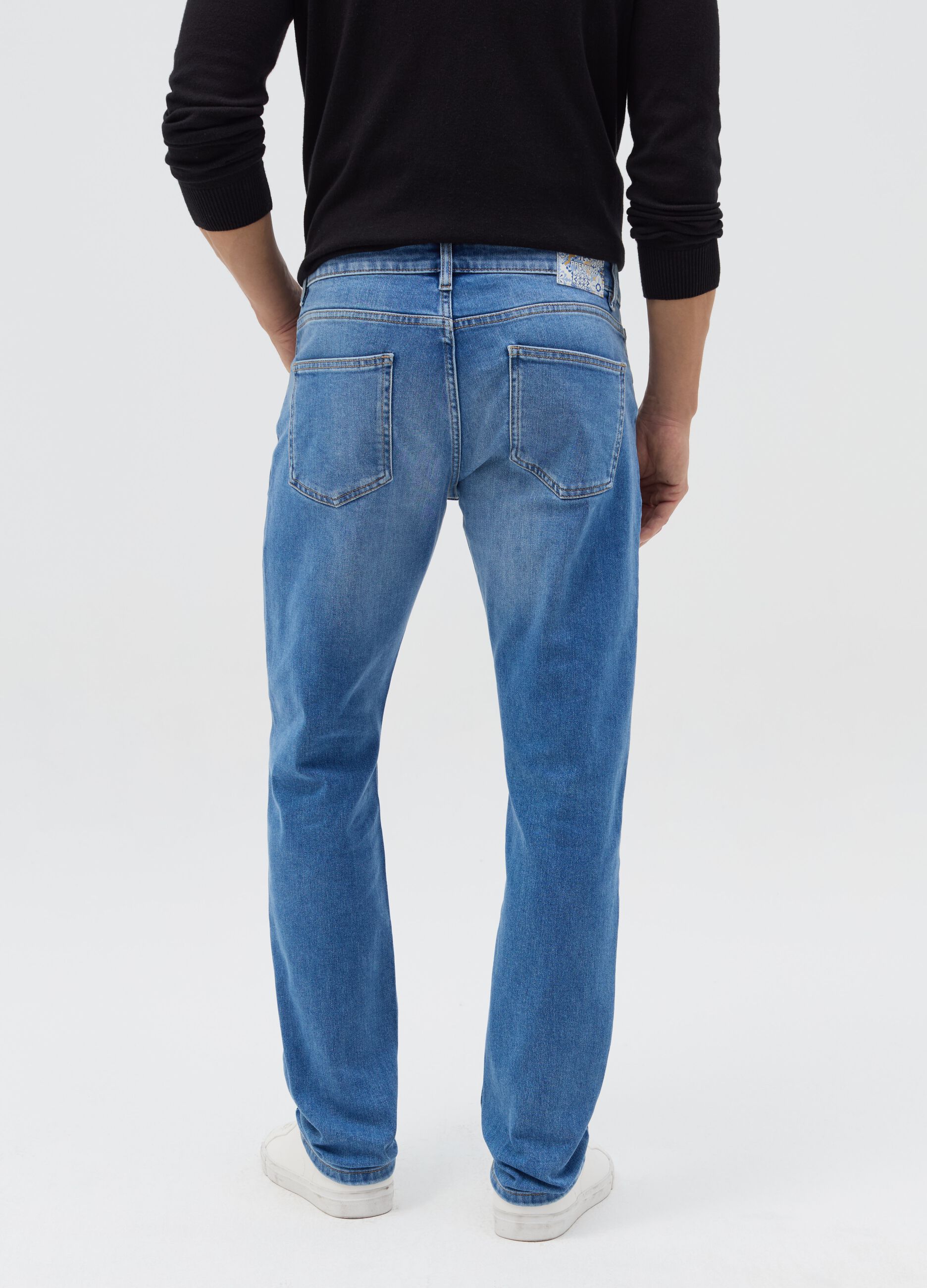 Slim-fit stretch jeans