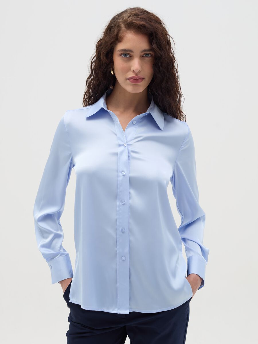 Satin shirt with side splits_0