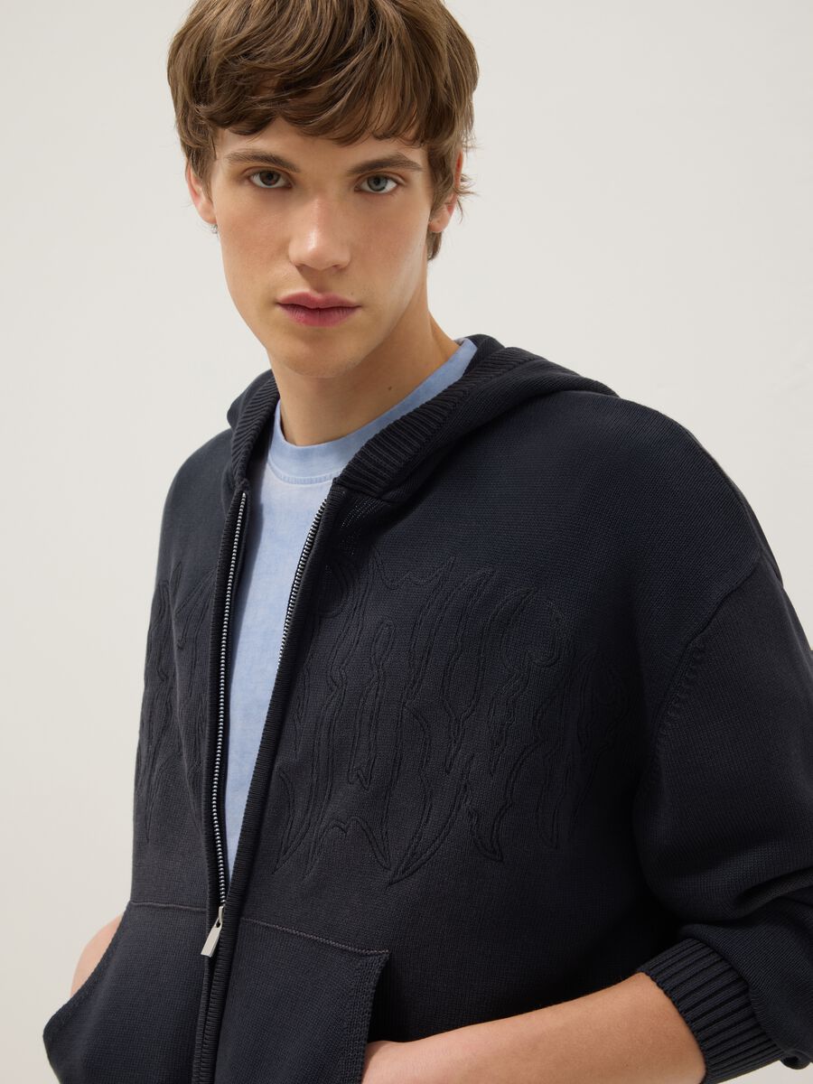 Oversized black cotton hoodie with zip_2