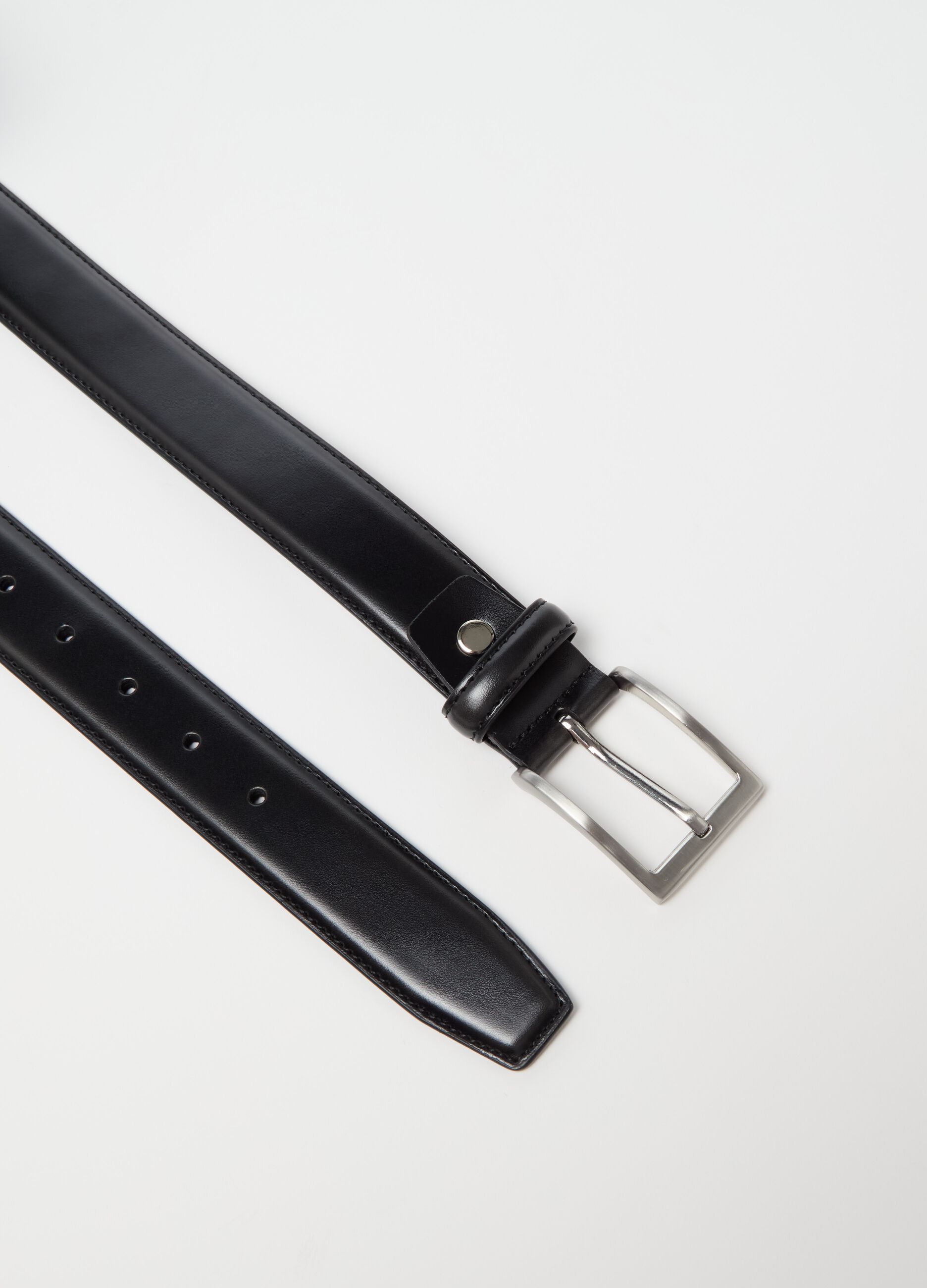 Leather belt with rectangular buckle