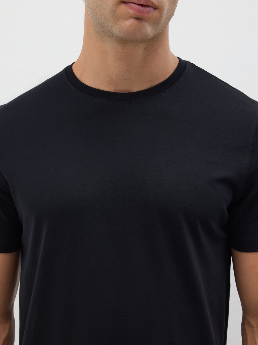 Black T-shirt in pure cotton regular fit_0