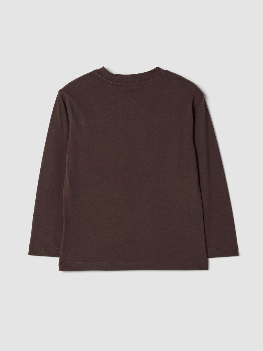 T-shirt marrone in puro cotone organico con stampa over fit_1