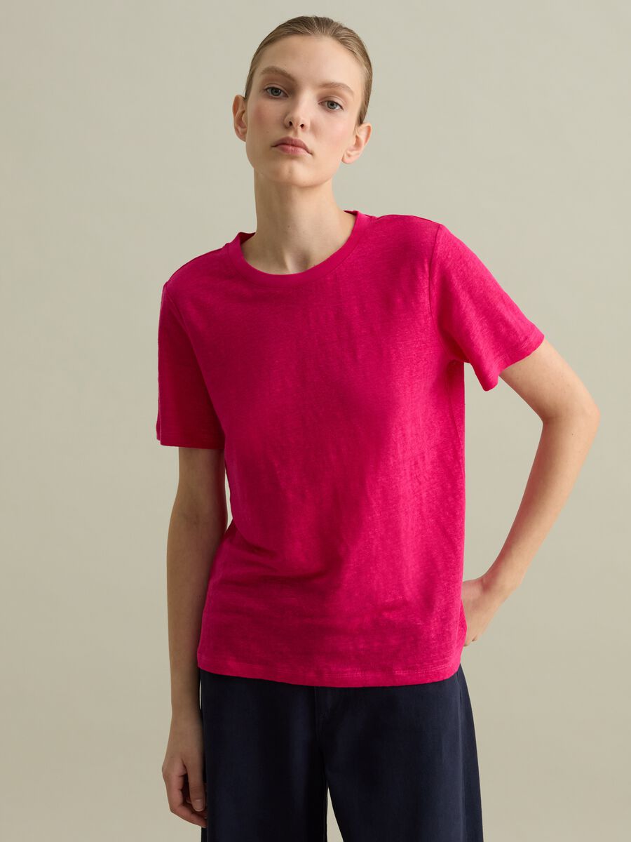 Linen T-shirt with round neck_0