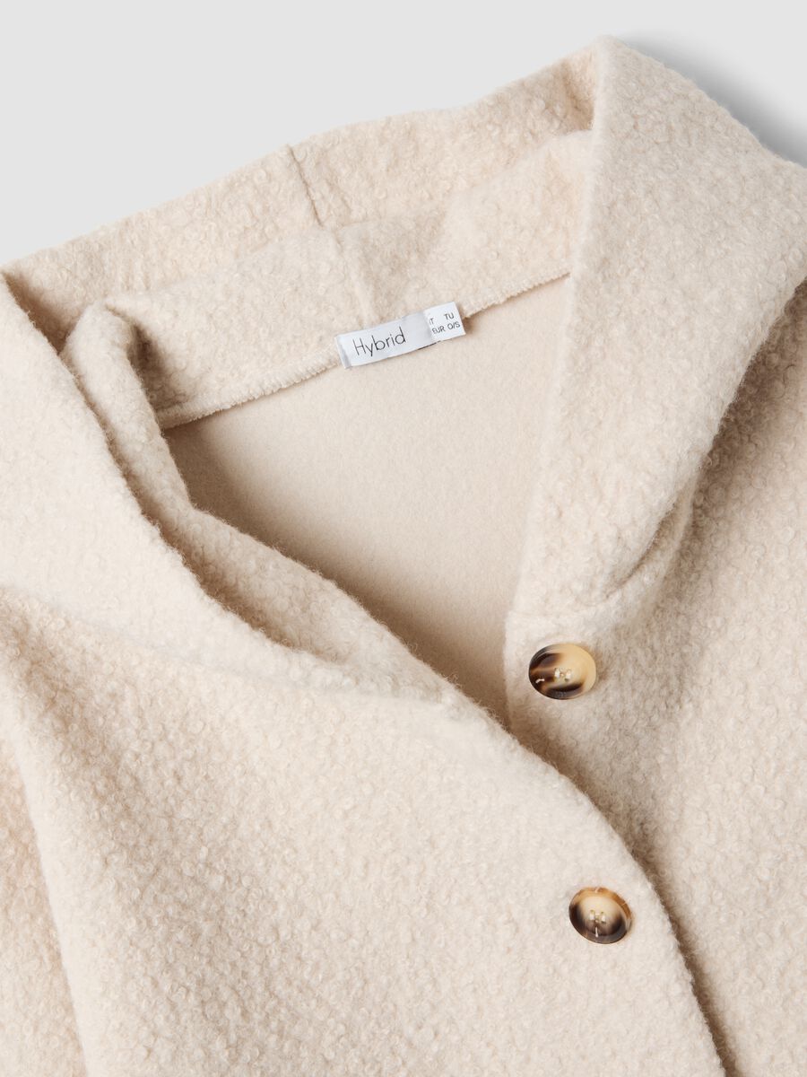 Cappotto beige regular fit con cappuccio e bottoni_1