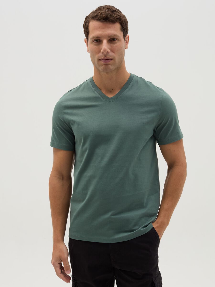 Organic cotton T-shirt with V neck_0