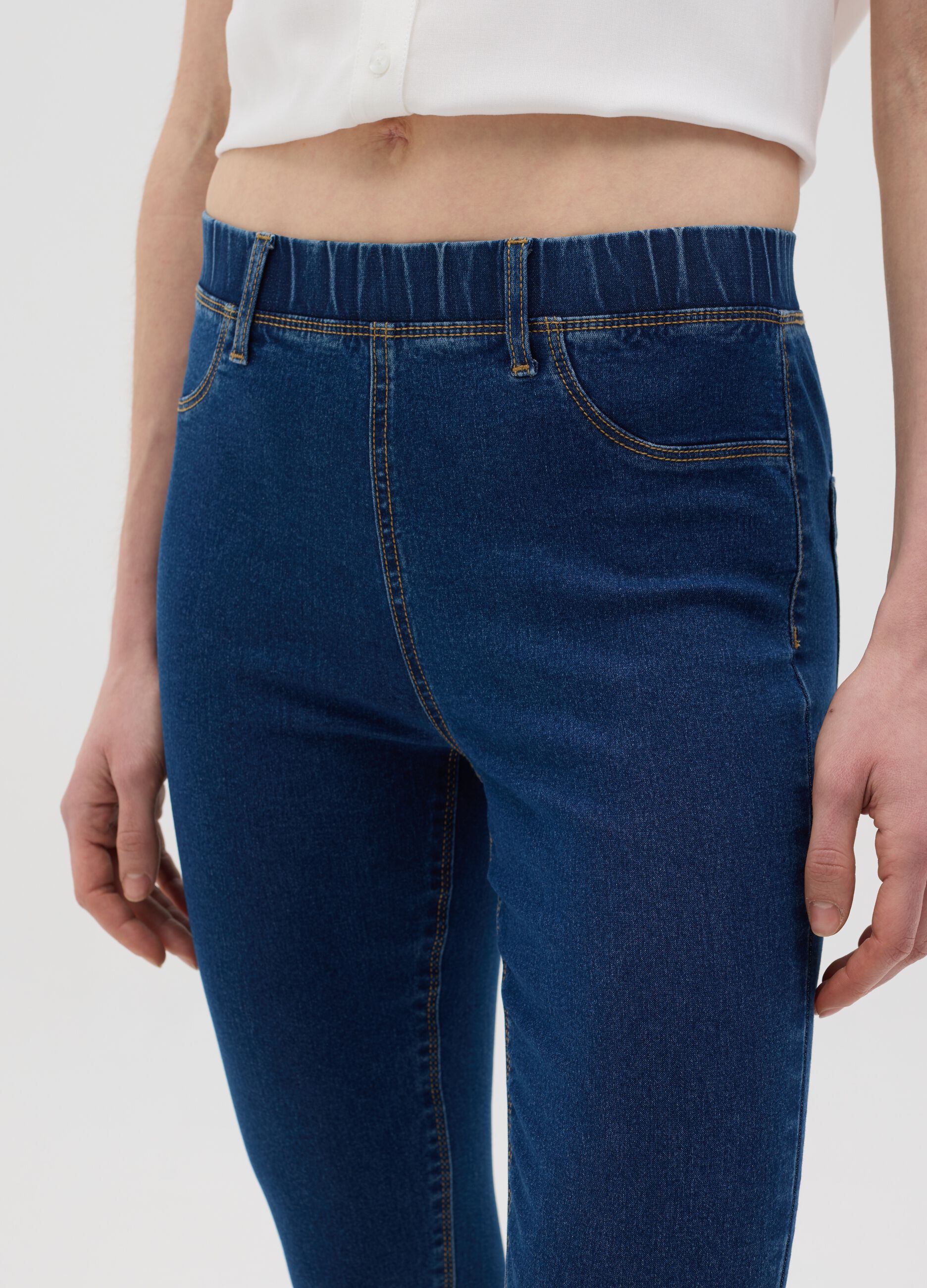Jeans da donna in misto cotone nero skinny fit