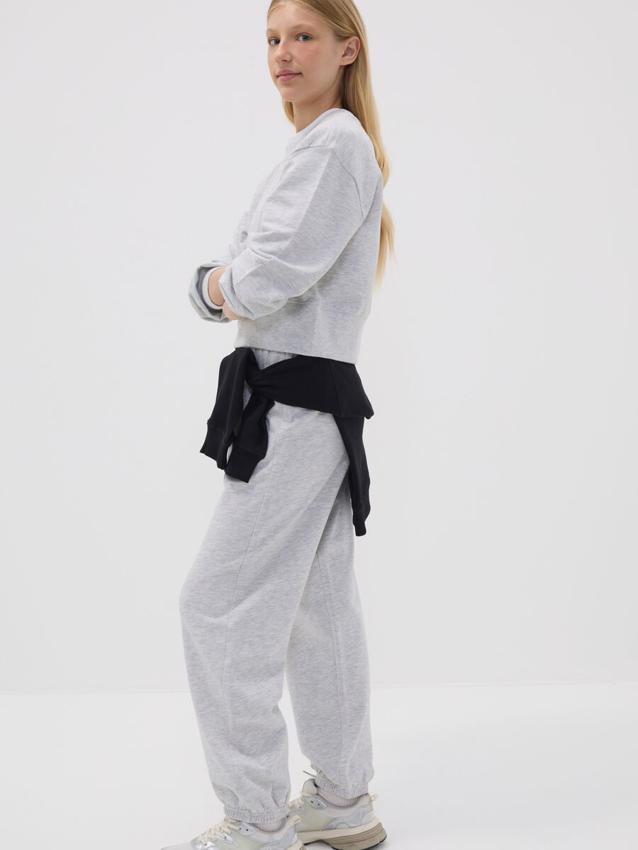 Pantaloni jogger grigi in misto cotone organico e viscosa per ragazza_0