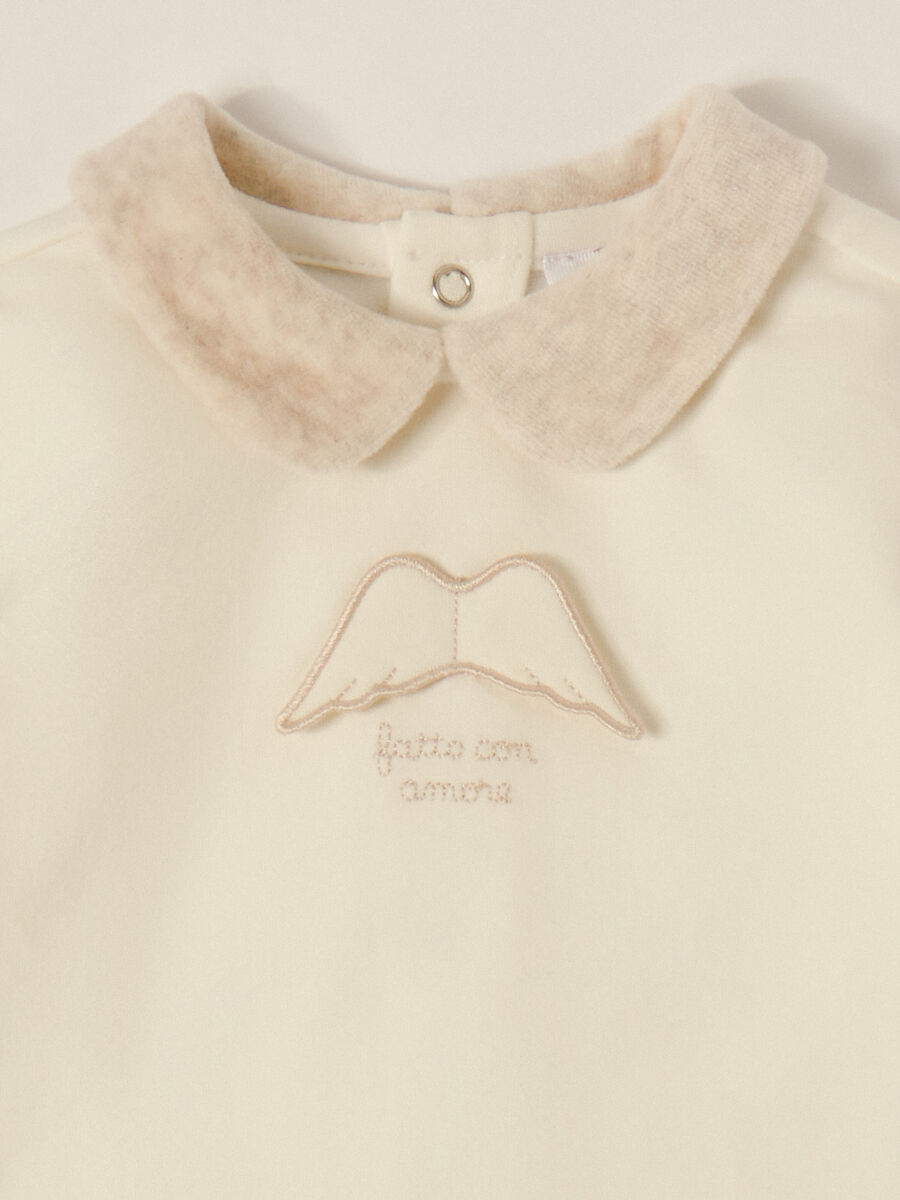 White and beige set for newborn girl_2