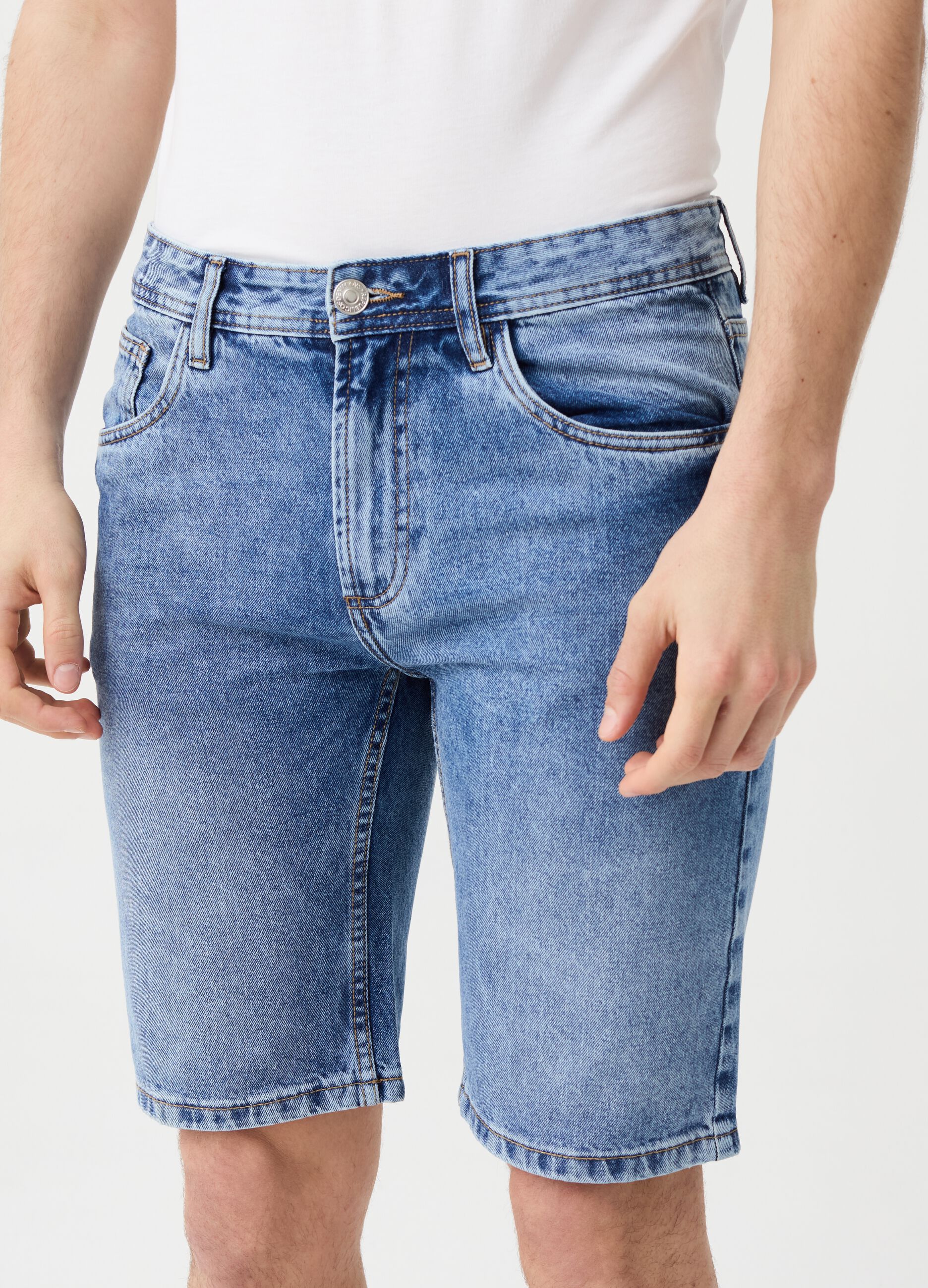 Regular-fit Bermuda shorts in denim