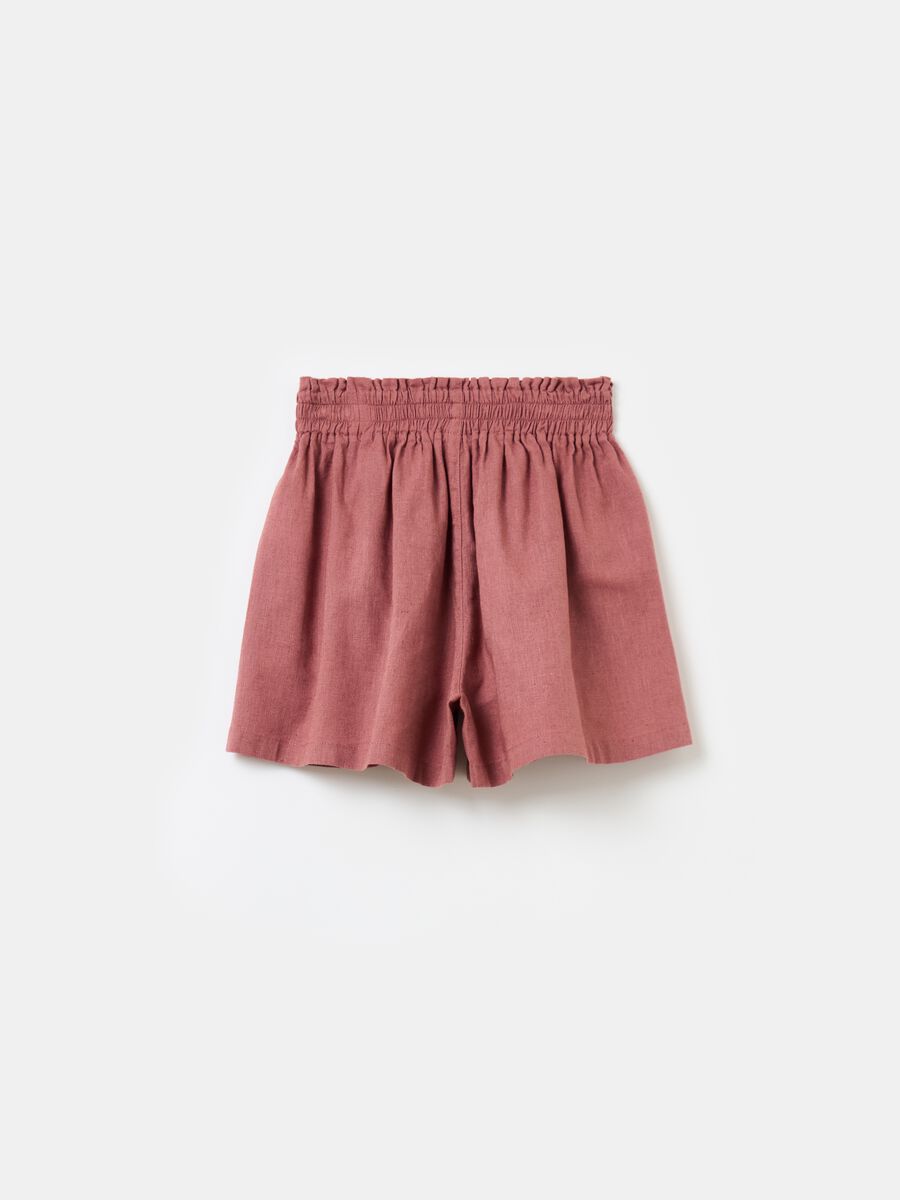 Paper bag shorts in cotton and linen_1