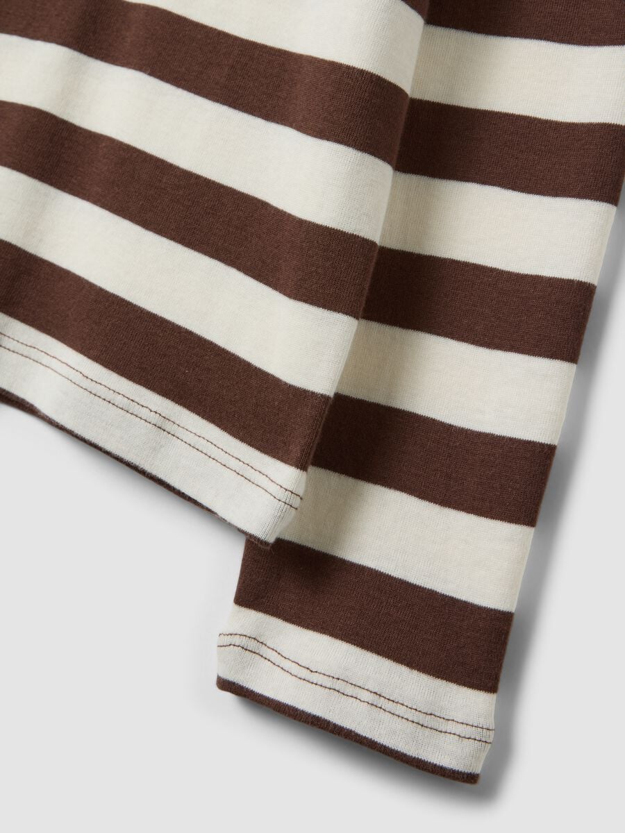 T-shirt bianca a righe in puro cotone con girocollo_5