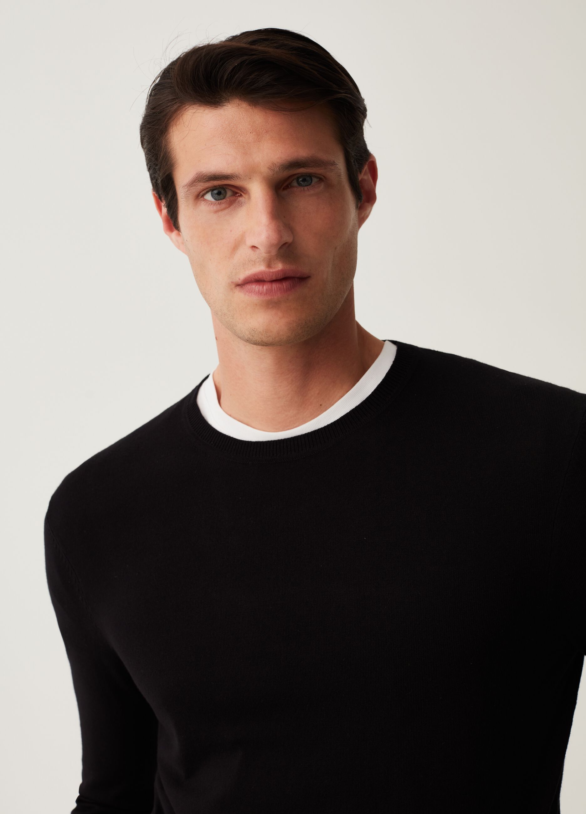 Pullover con scollo rotondo