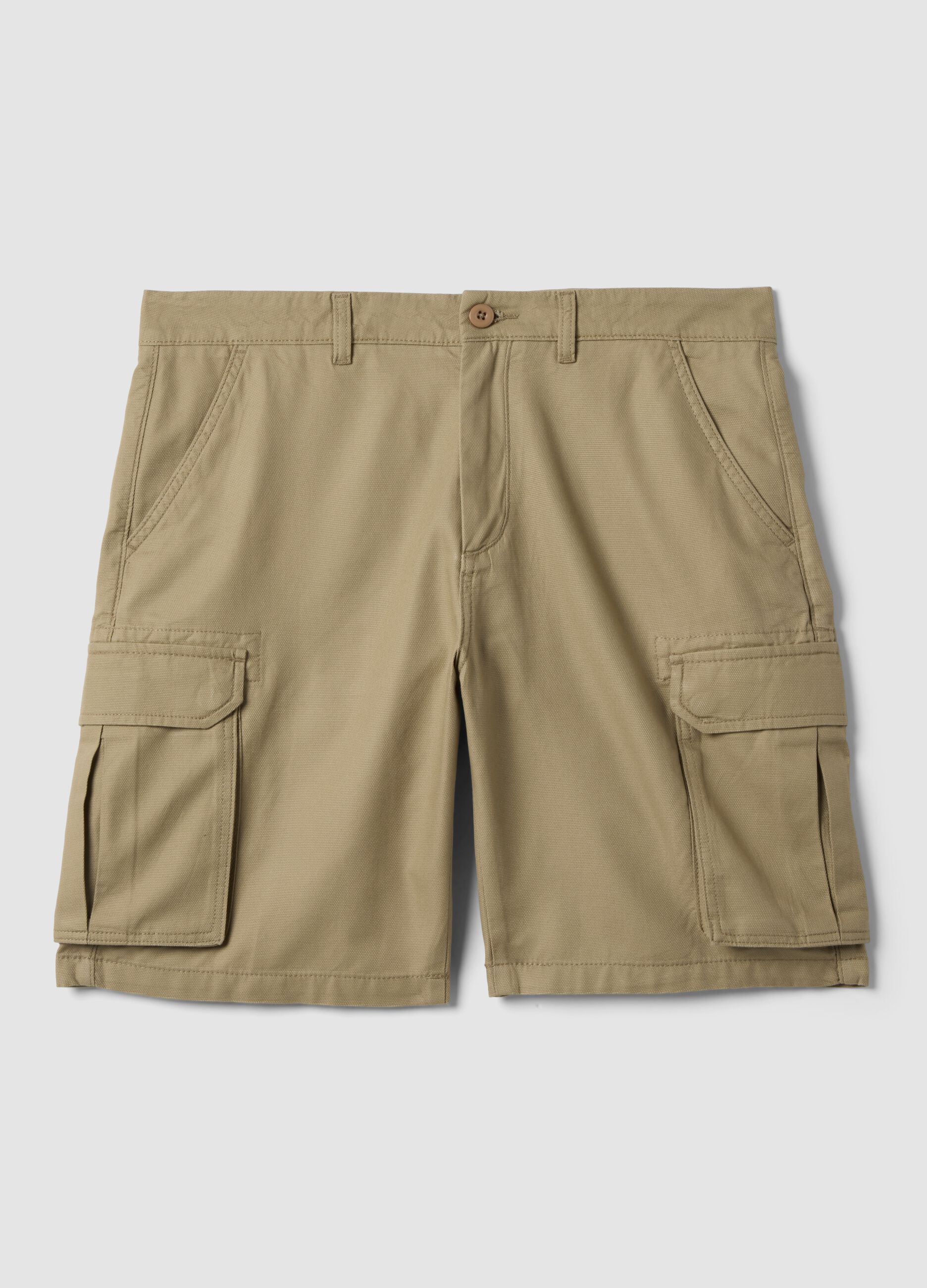 Beige pure cotton cargo shorts, regular fit