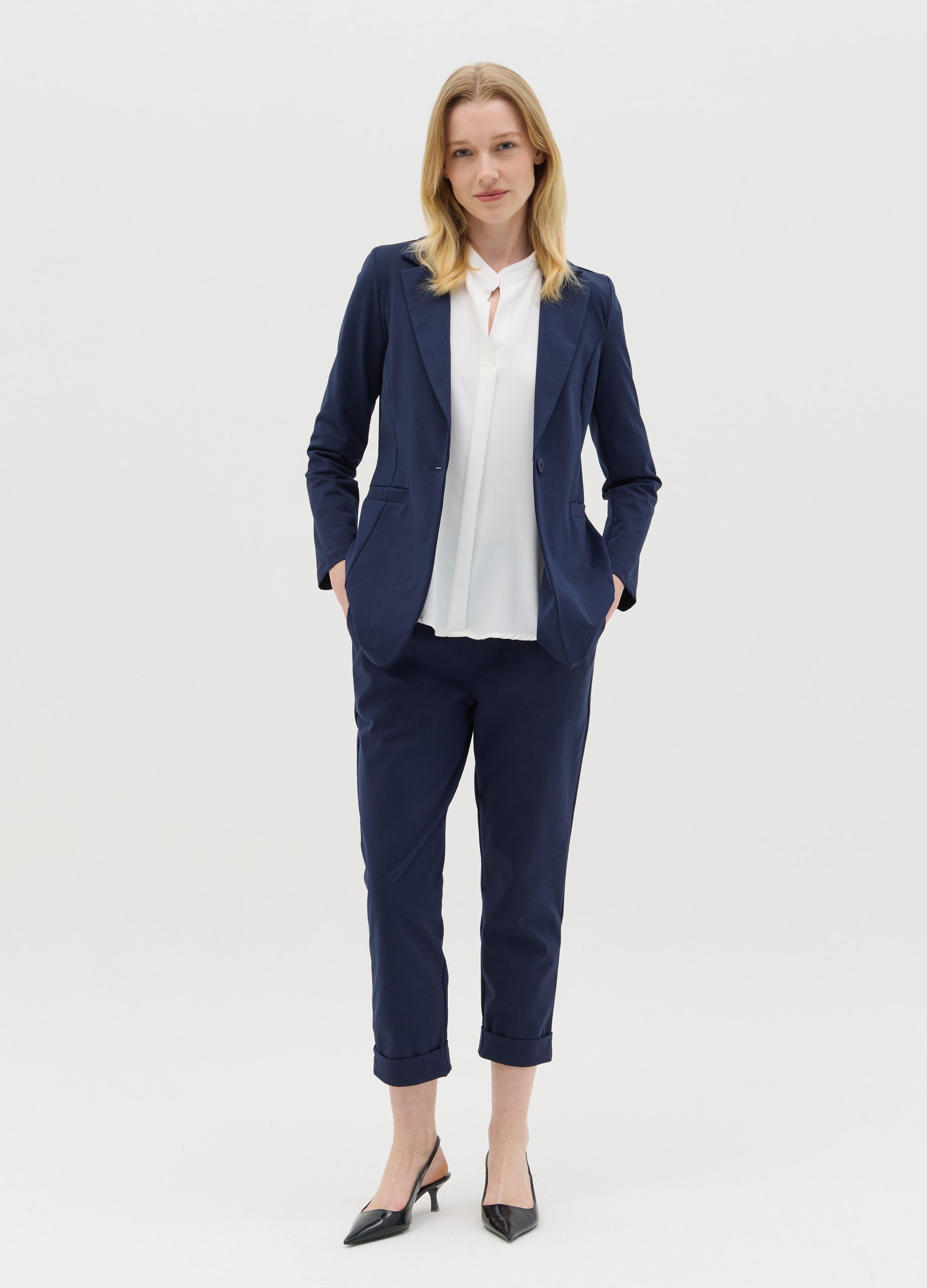 Cropped chino trousers with turn-ups