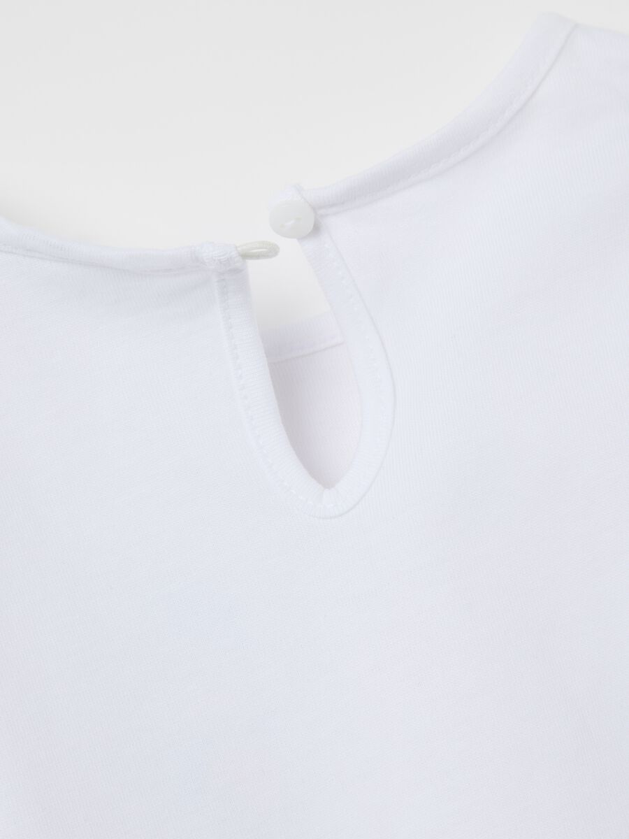 White tank top in cotton with print and flounce_3
