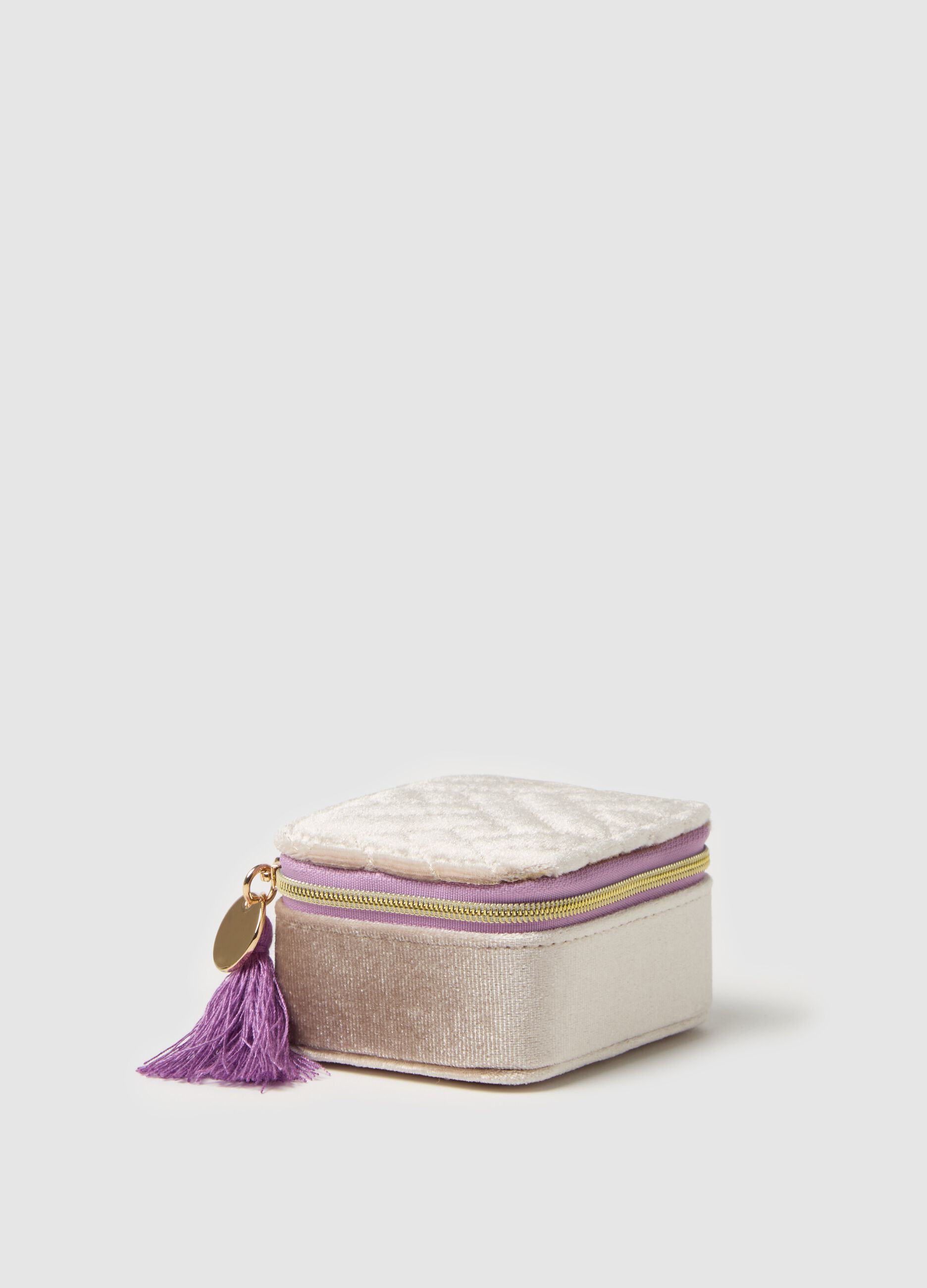 Jewellery box in quilted velvet