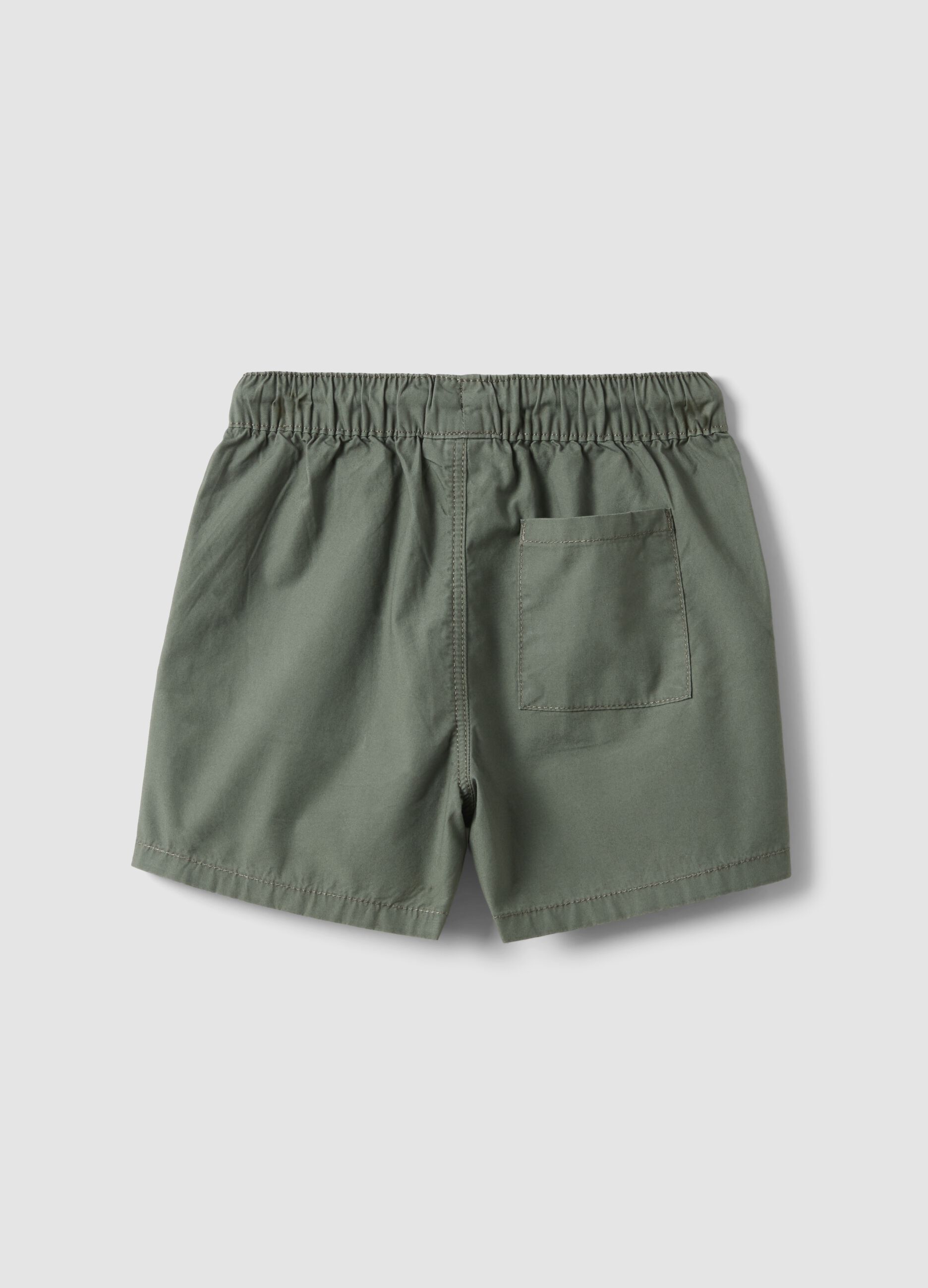 Green pure cotton boys&rsquo; shorts, regular fit with drawstring