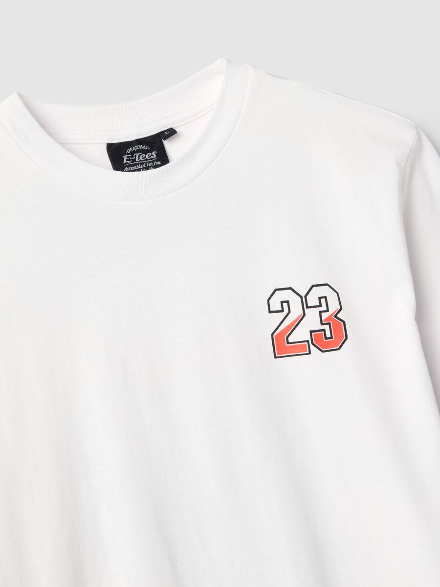 White pure cotton regular fit T-shirt with graphic_5