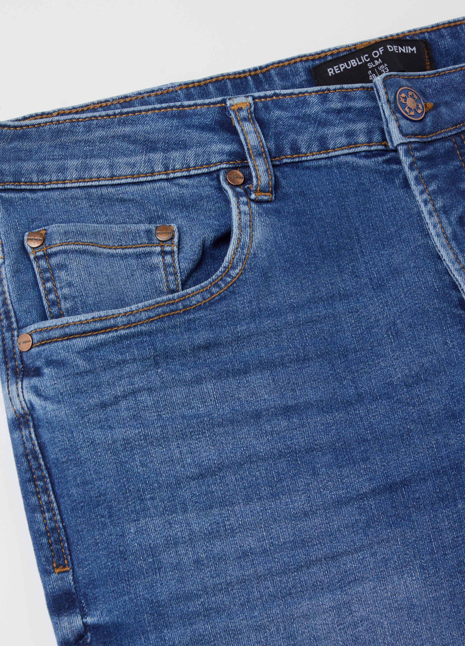 Slim-fit jeans with fading