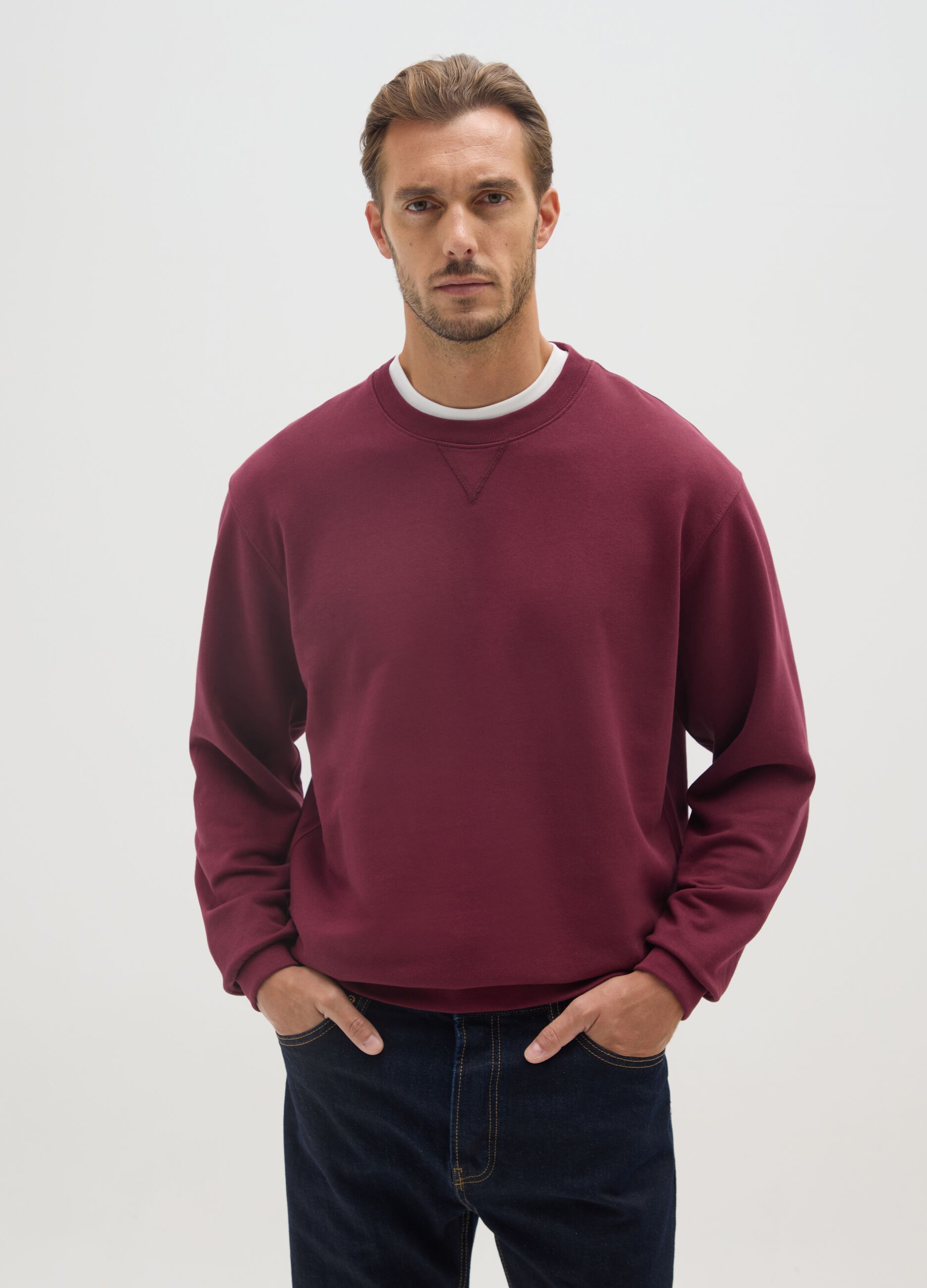 Red pure cotton sweatshirt regular fit
