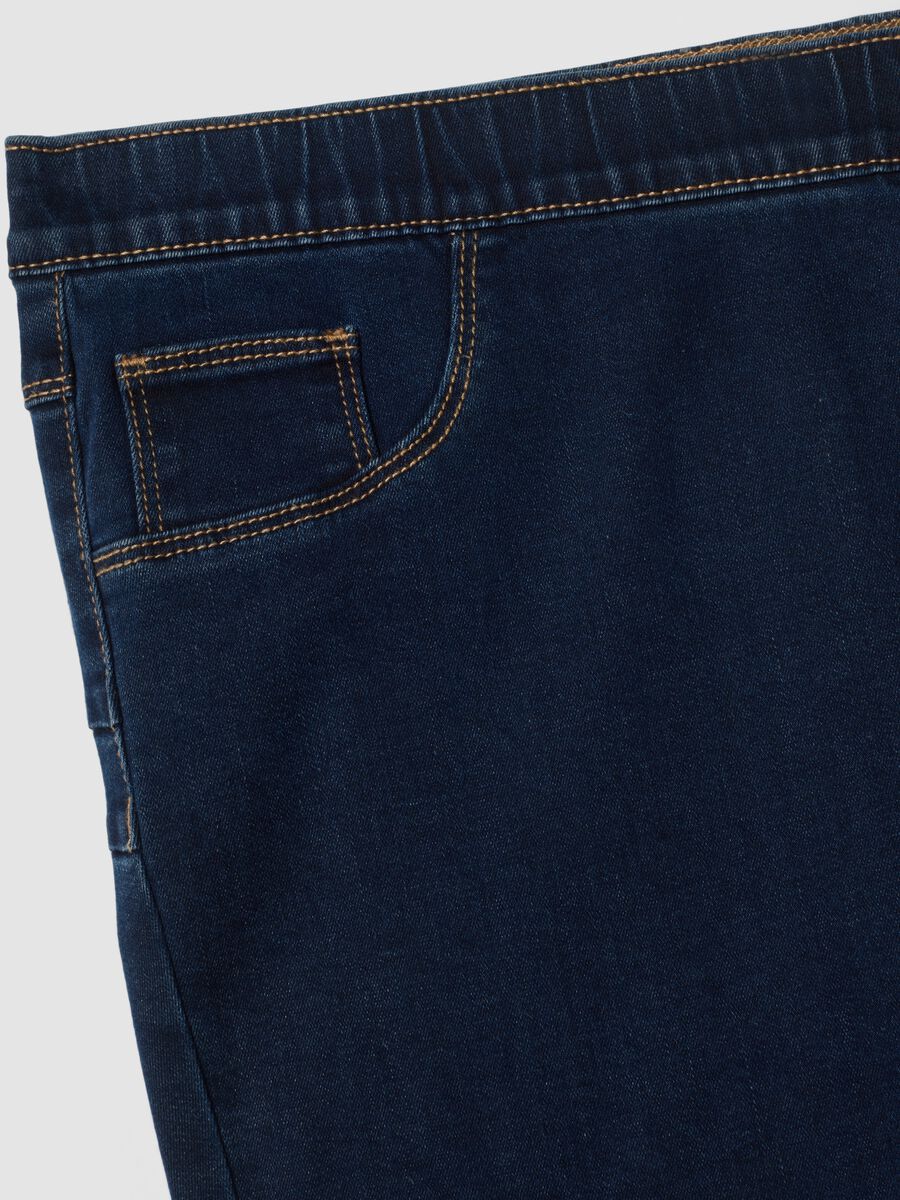 Jeans denim blu scuro bootcut in misto cotone e viscosa elasticizzata_1