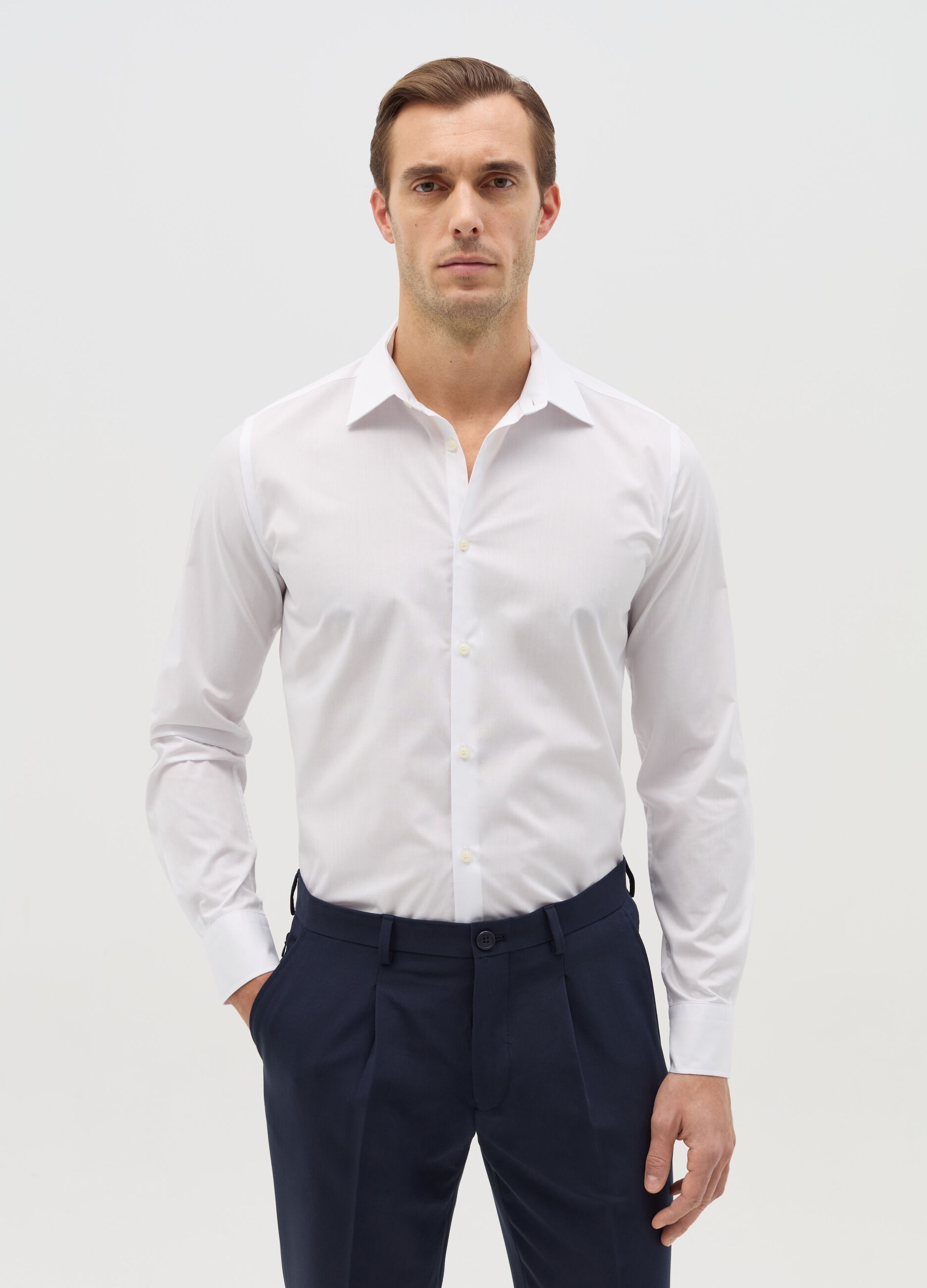 Slim-fit easy-iron shirt